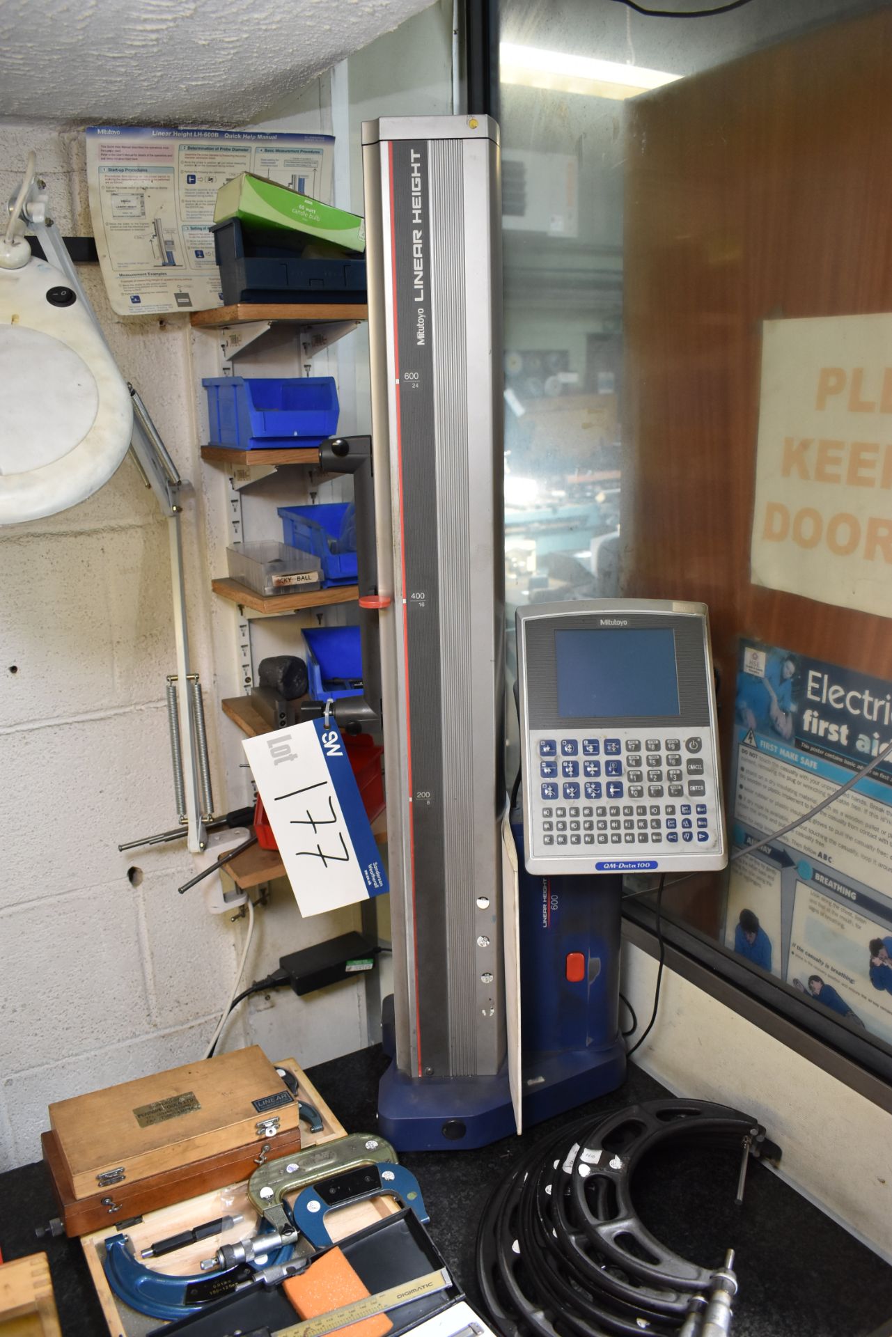 Mitutoyo Model: 600 Digital Linear Height Gage wit