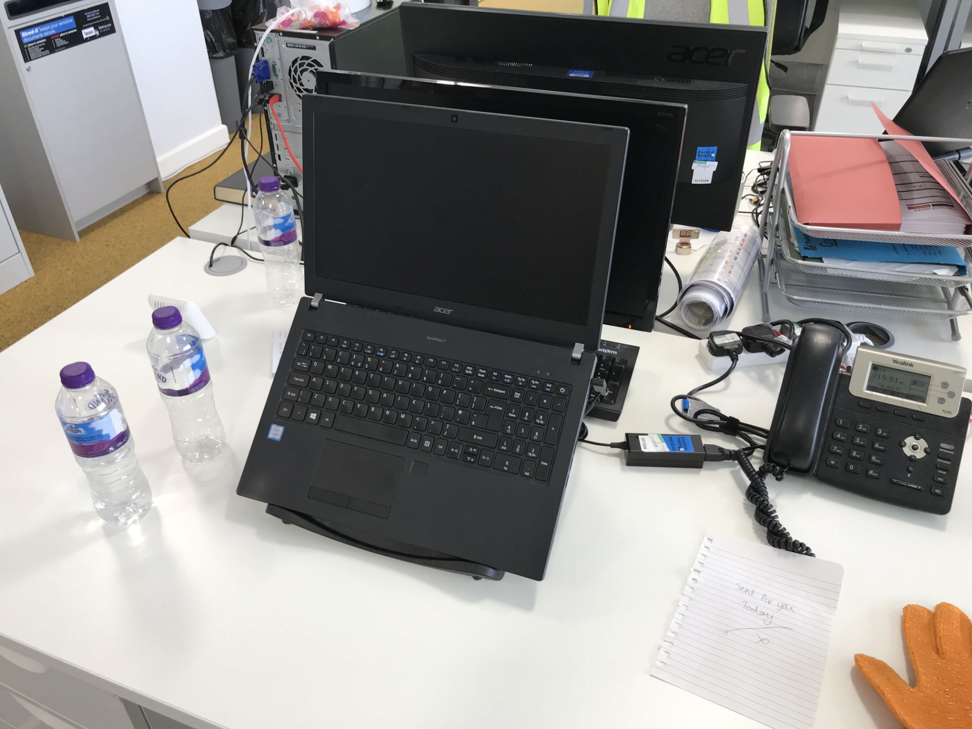 3 x Laptop by Dell and Acer, 6 x Monitors, 5 x Key - Bild 3 aus 5