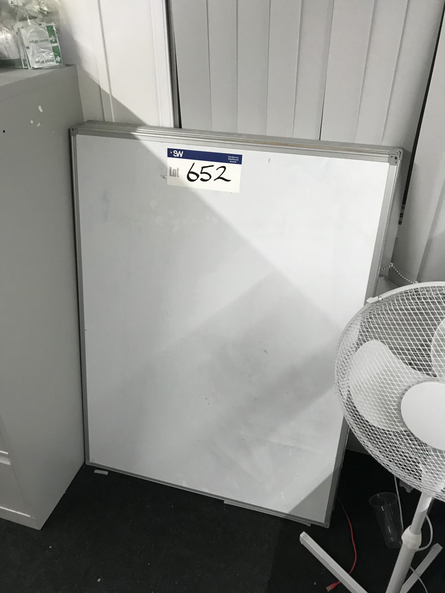 10 x Assorted Whiteboards and 1 x Noticeboard