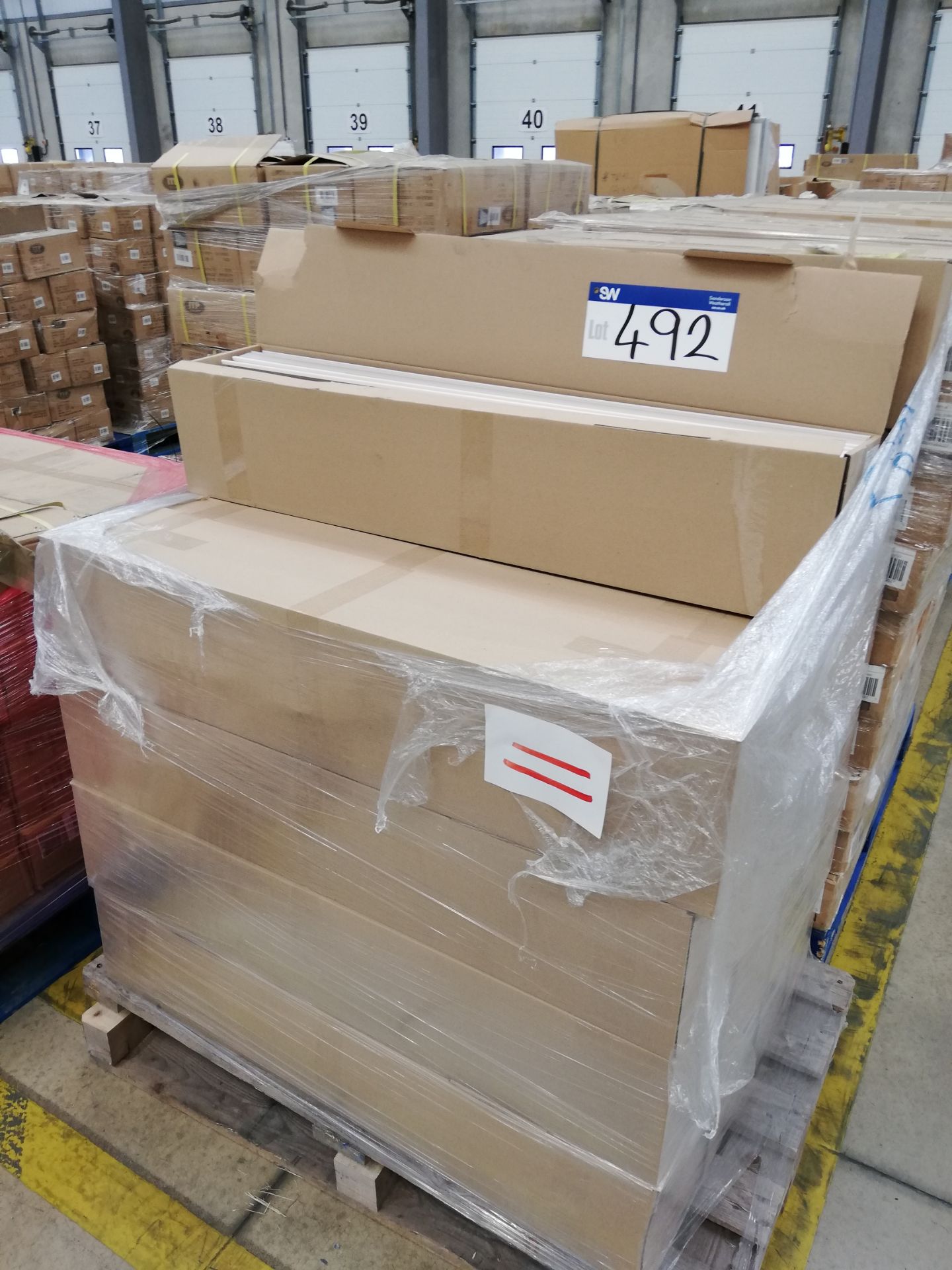 174 x Boxes of ITP 100 Set Euro Hook Price Label H