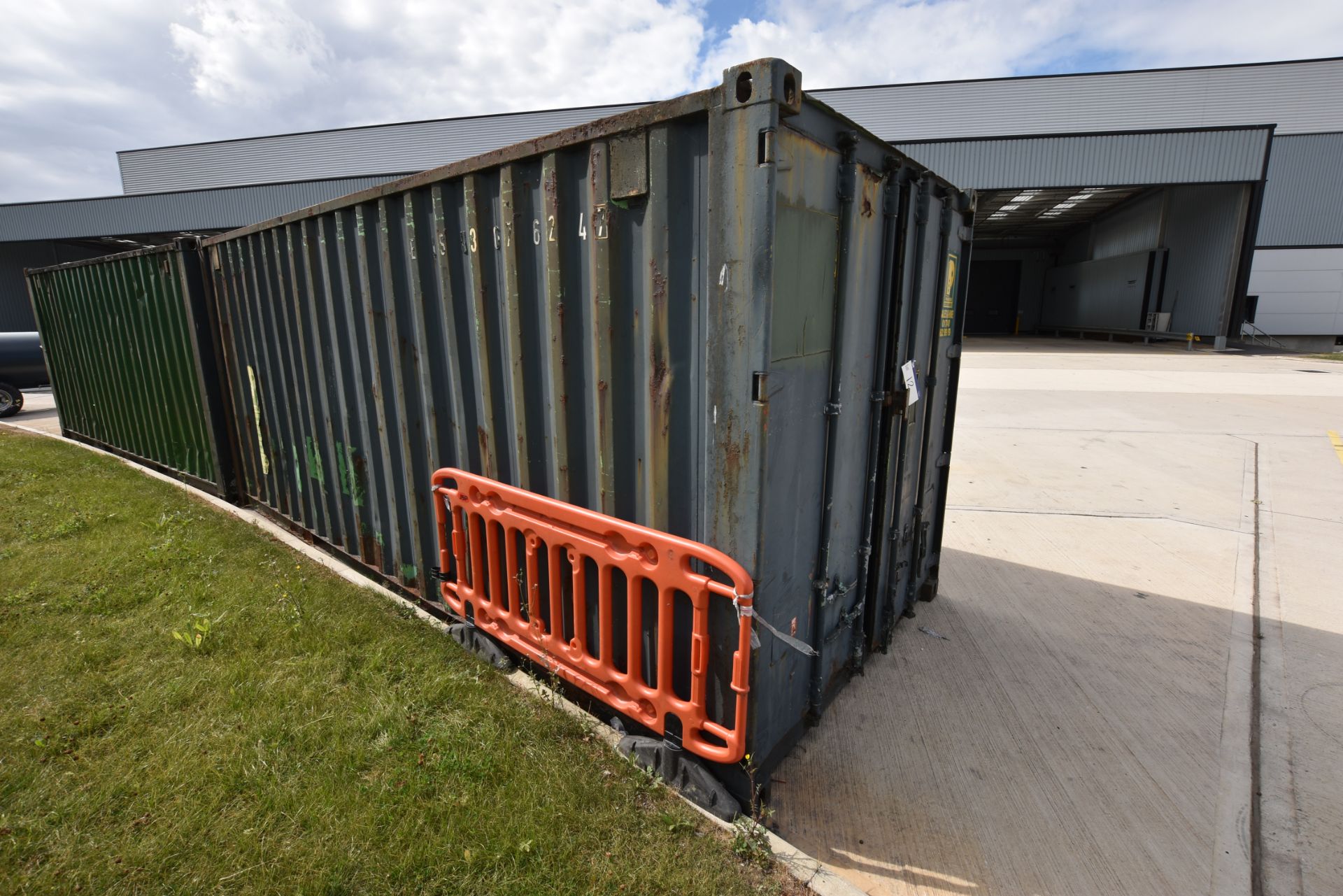 20ft Steel Shipping Container (Please Note Risk As - Bild 2 aus 3