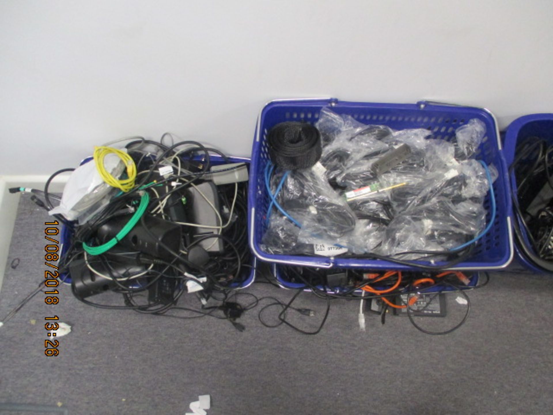 Assorted Computer Equipment and Accessories as set - Bild 3 aus 3