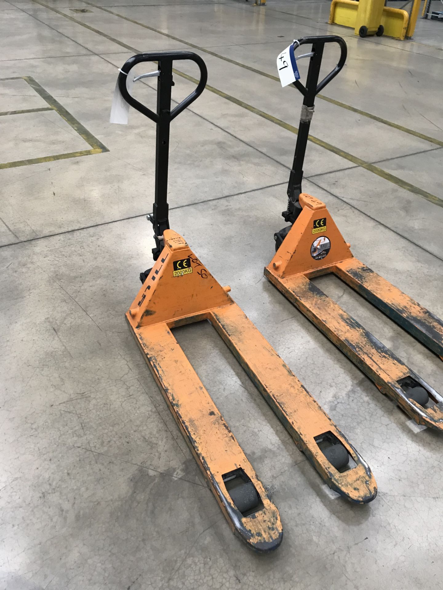 2000kg Hydraulic Pallet Truck