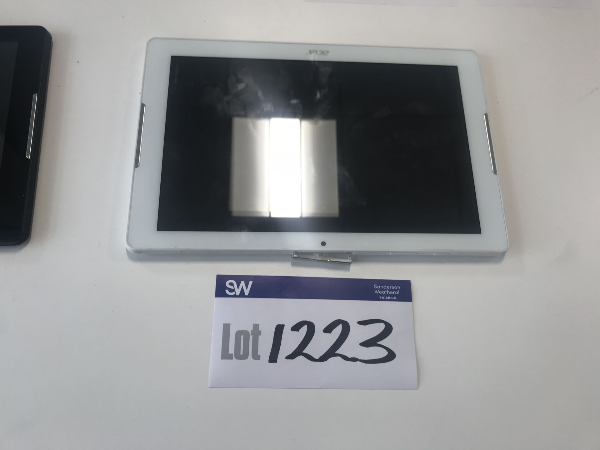 Acer Iconia 110 Tablet, Model A6003, Serial Number