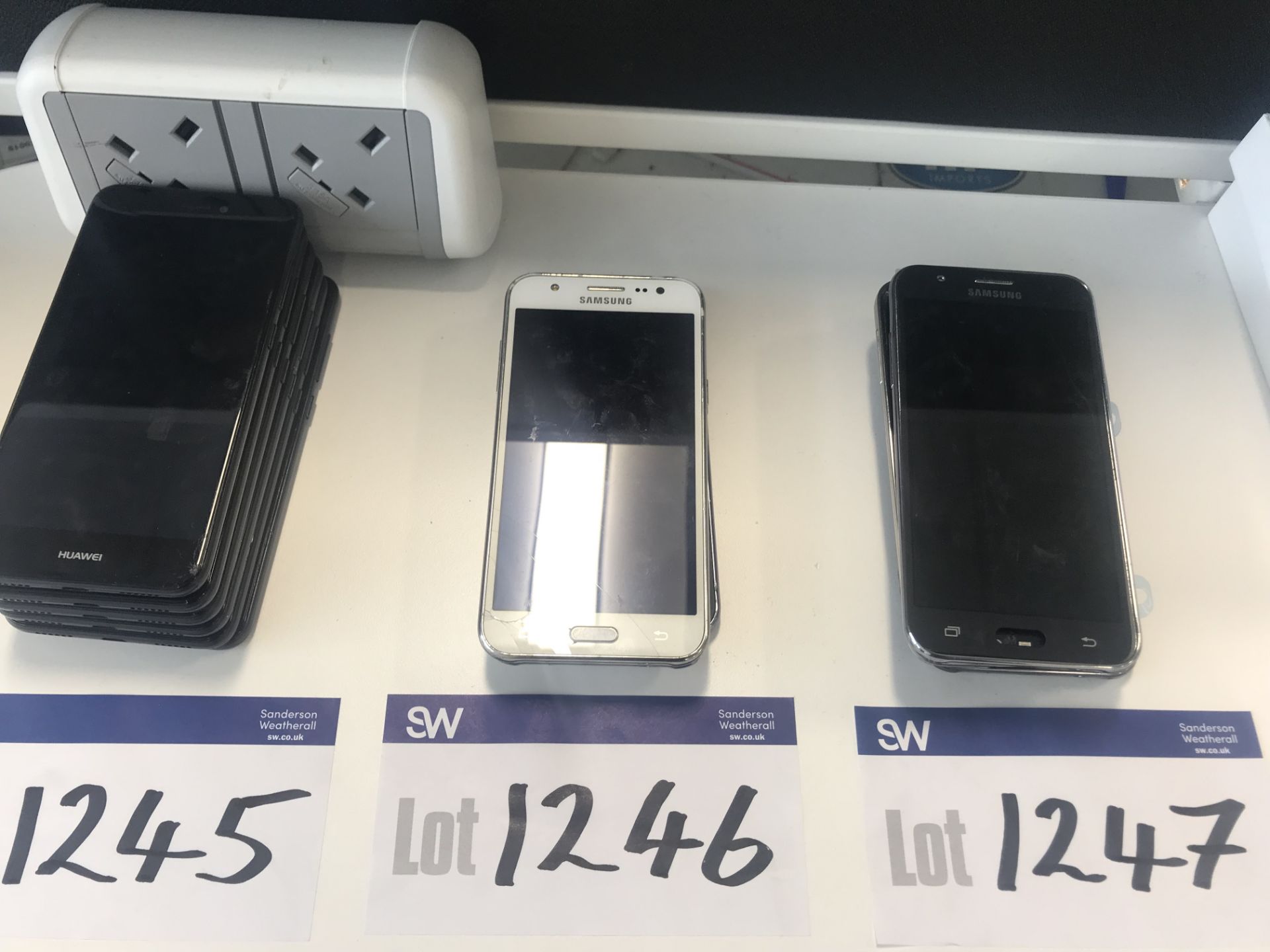3 x Samsung Assorted Phone Handsets