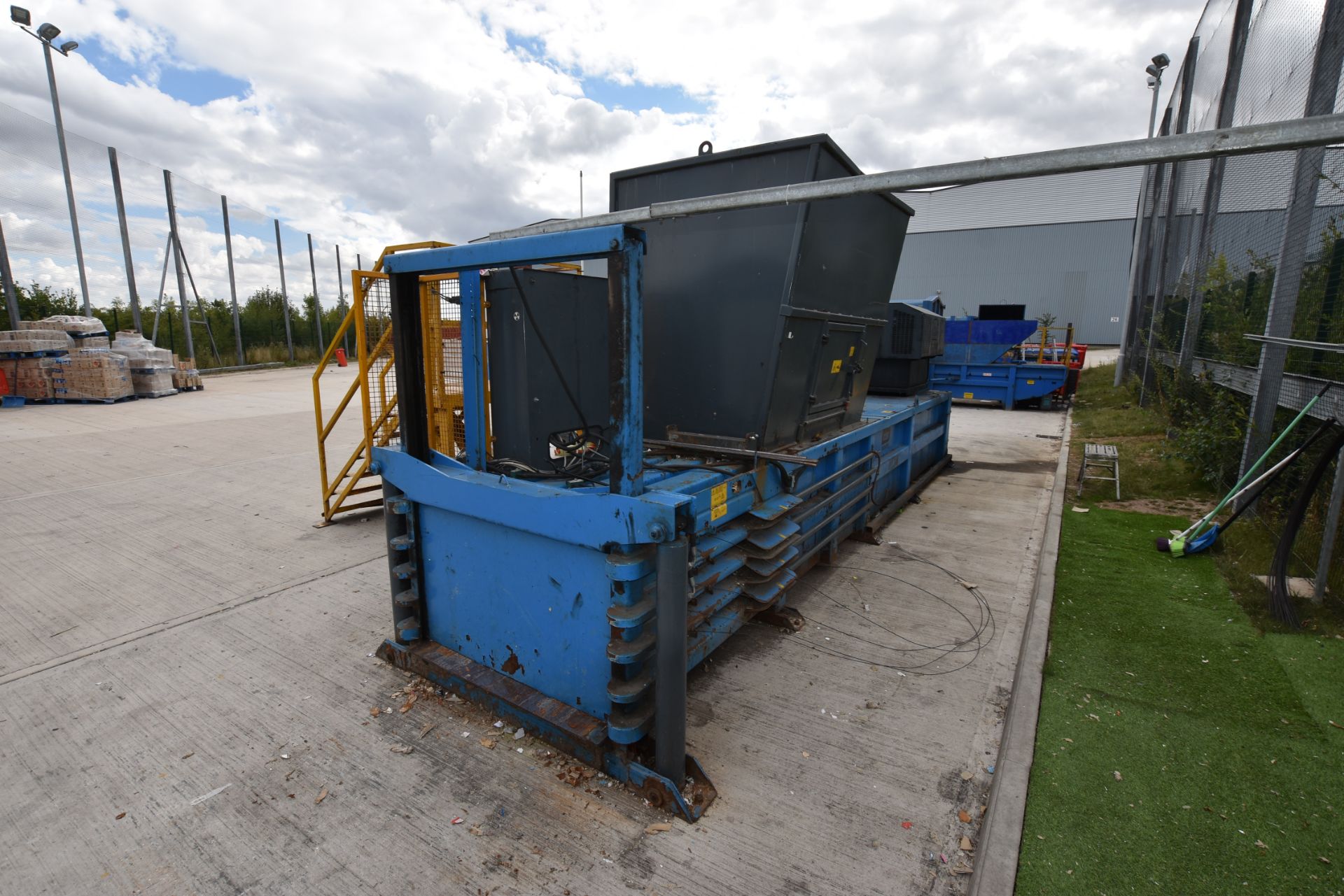 Orwak Easy Recycling WRH 700H Wire Baling Compacto - Image 5 of 5