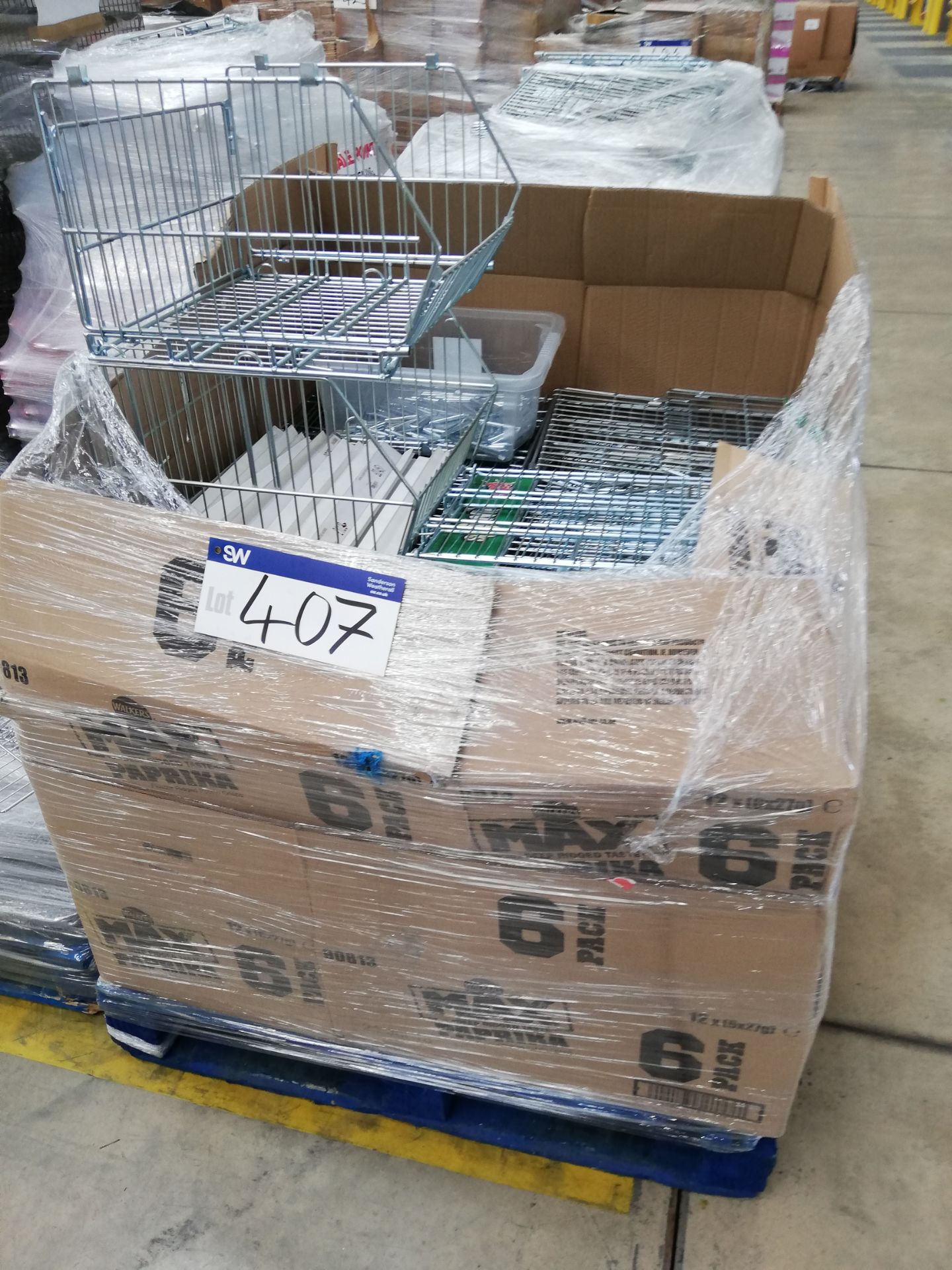 Quantity of Chrome Wire Mesh Collapsible Stacking