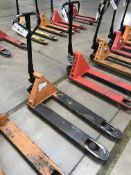 2000kg Hydraulic Pallet Truck