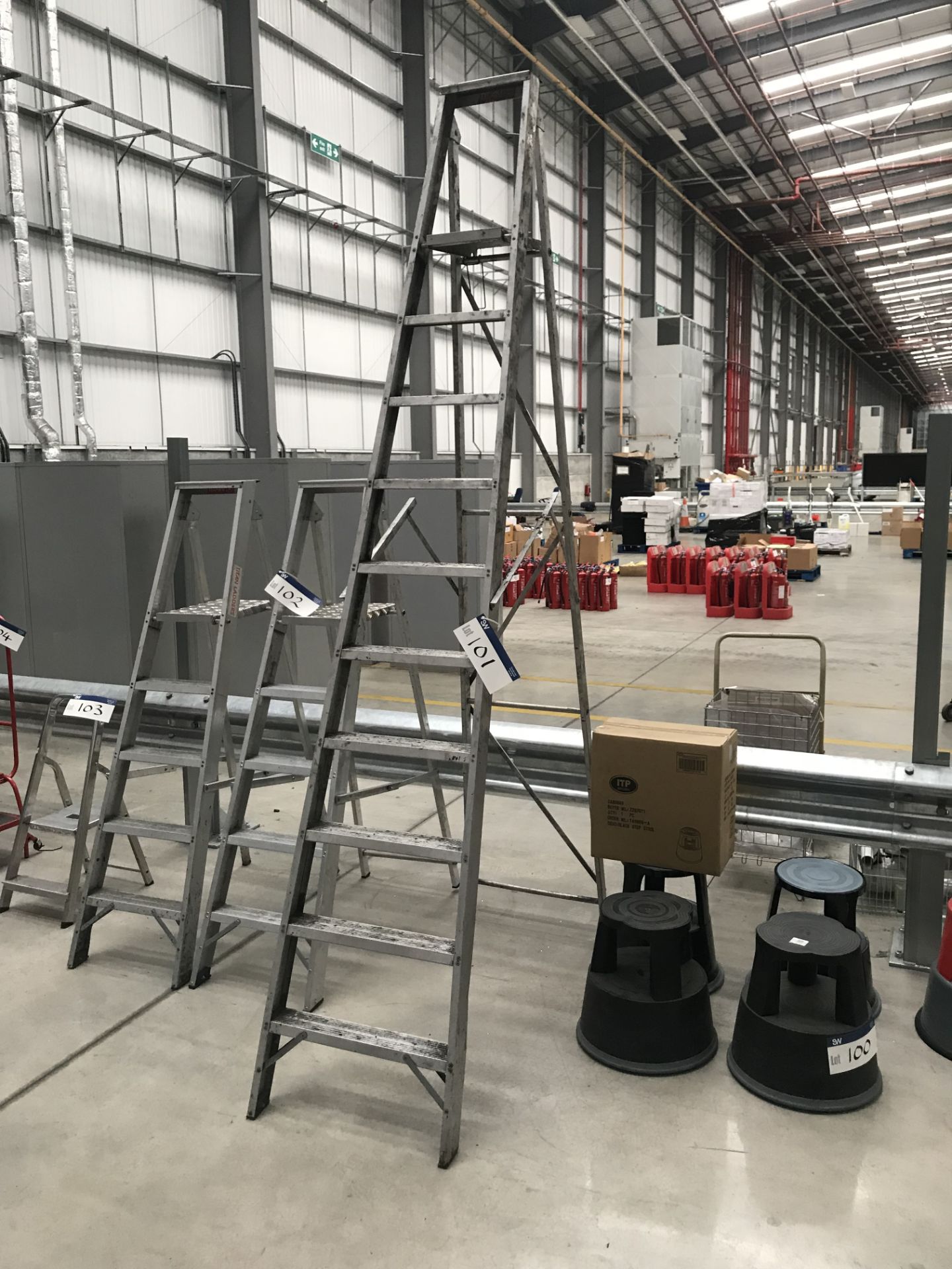 10 Rung Aluminium Stepladder