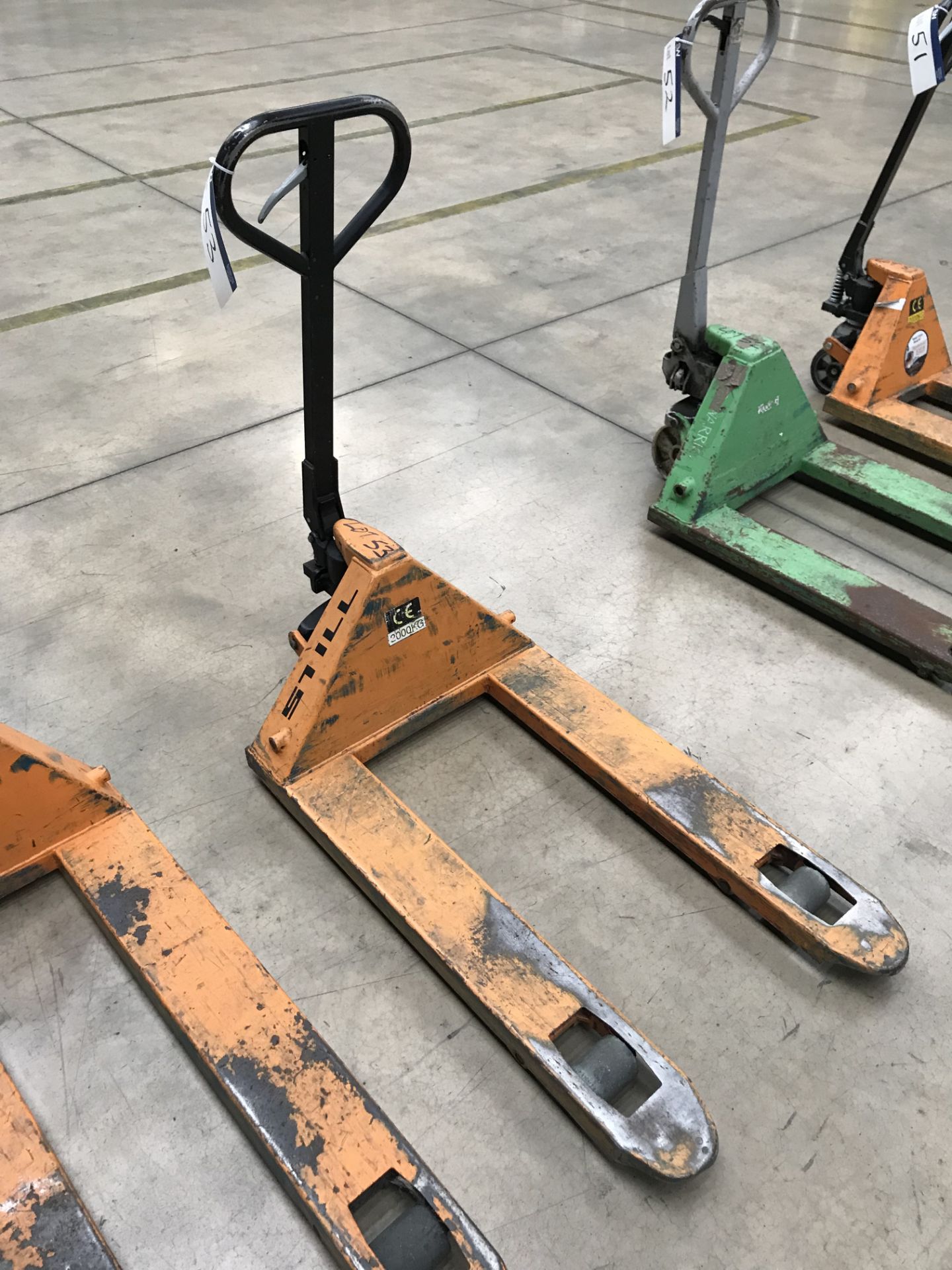 2000kg Hydraulic Pallet Truck