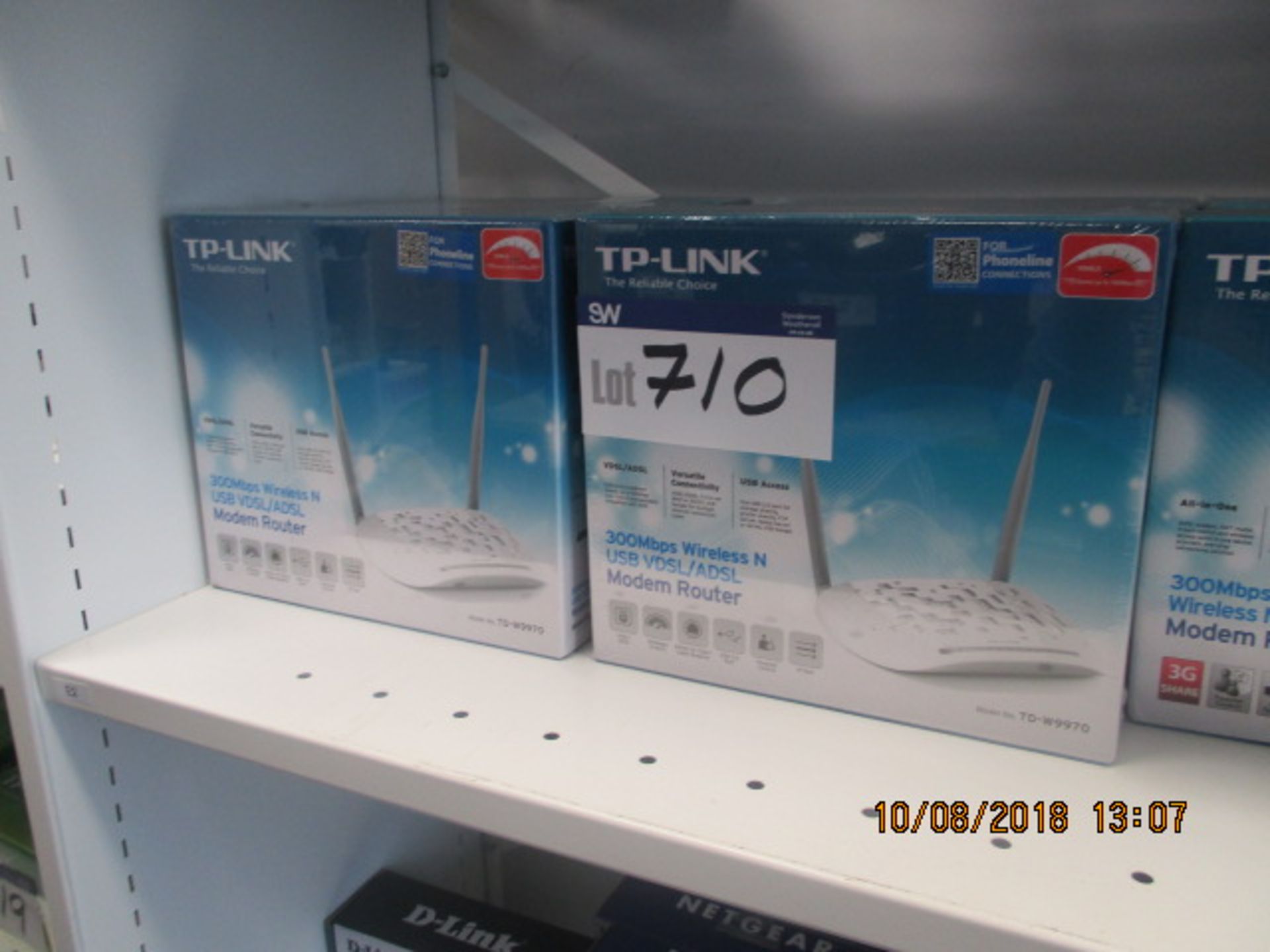 8 x TP-Link TD-W8968 300MBPS Wireless Modem Router