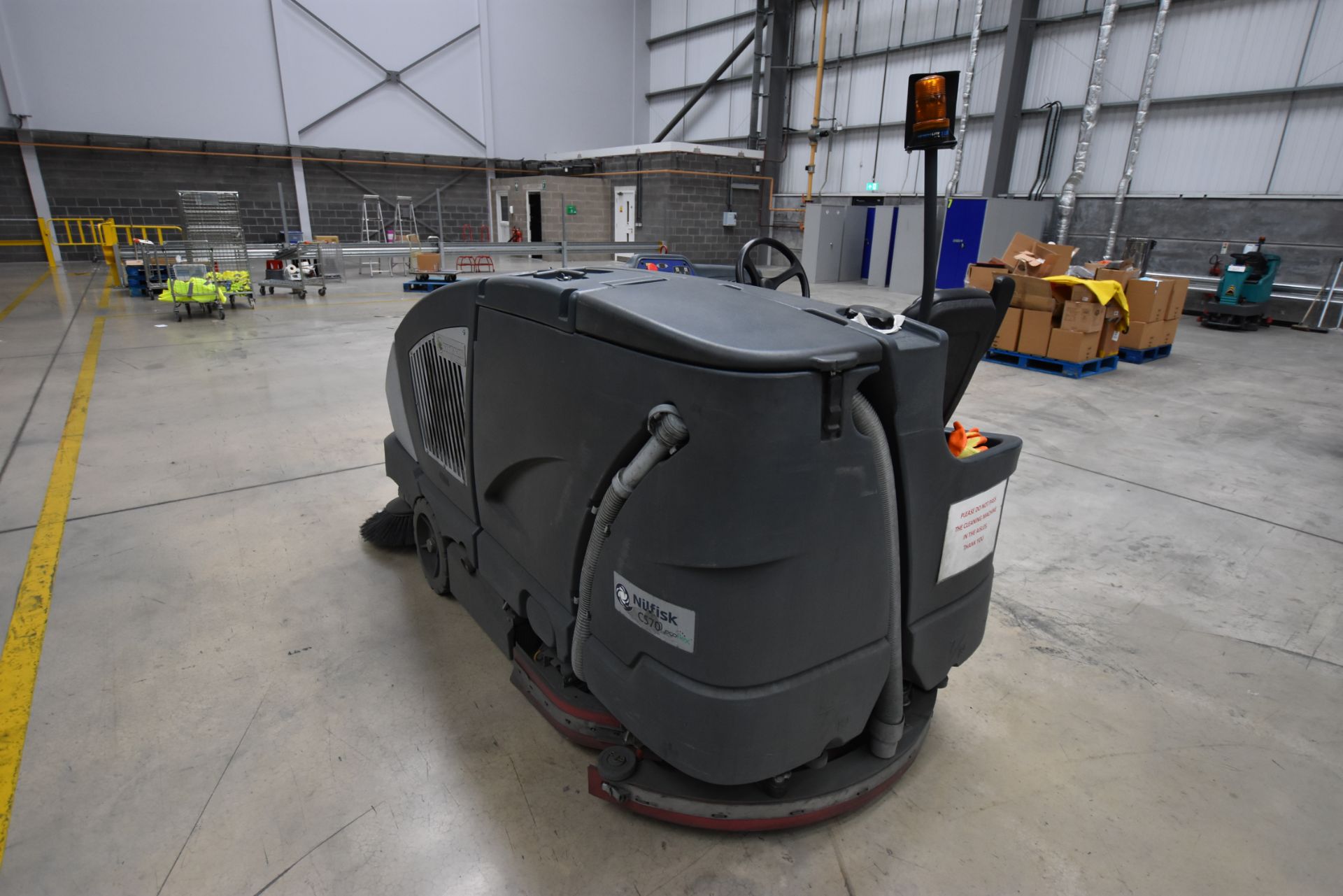 Nilfisk CS700 Eco Flex LPG Ride on Floor Sweeper, - Bild 3 aus 4