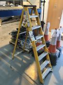Lyte Ladders Seven Rung 1.7m Fibreglass Stepladder