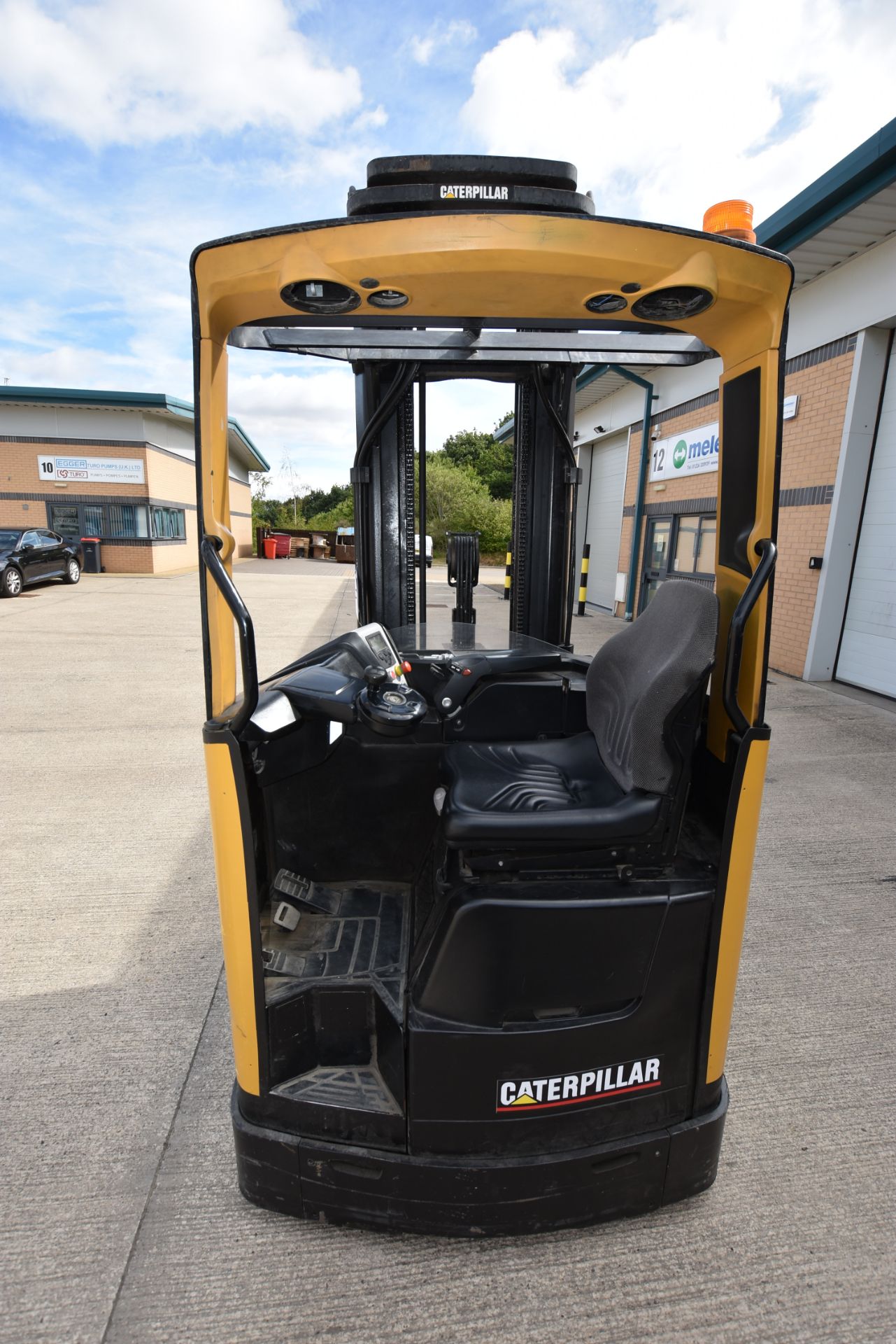 Caterpillar NR20NH 2000kg cap. Electric Reach Truck, serial no. 8NN800 41, year of manufacture 2007, - Bild 4 aus 6