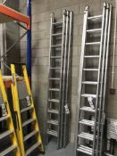 TB Davies Triple Extension Aluminium Ladder