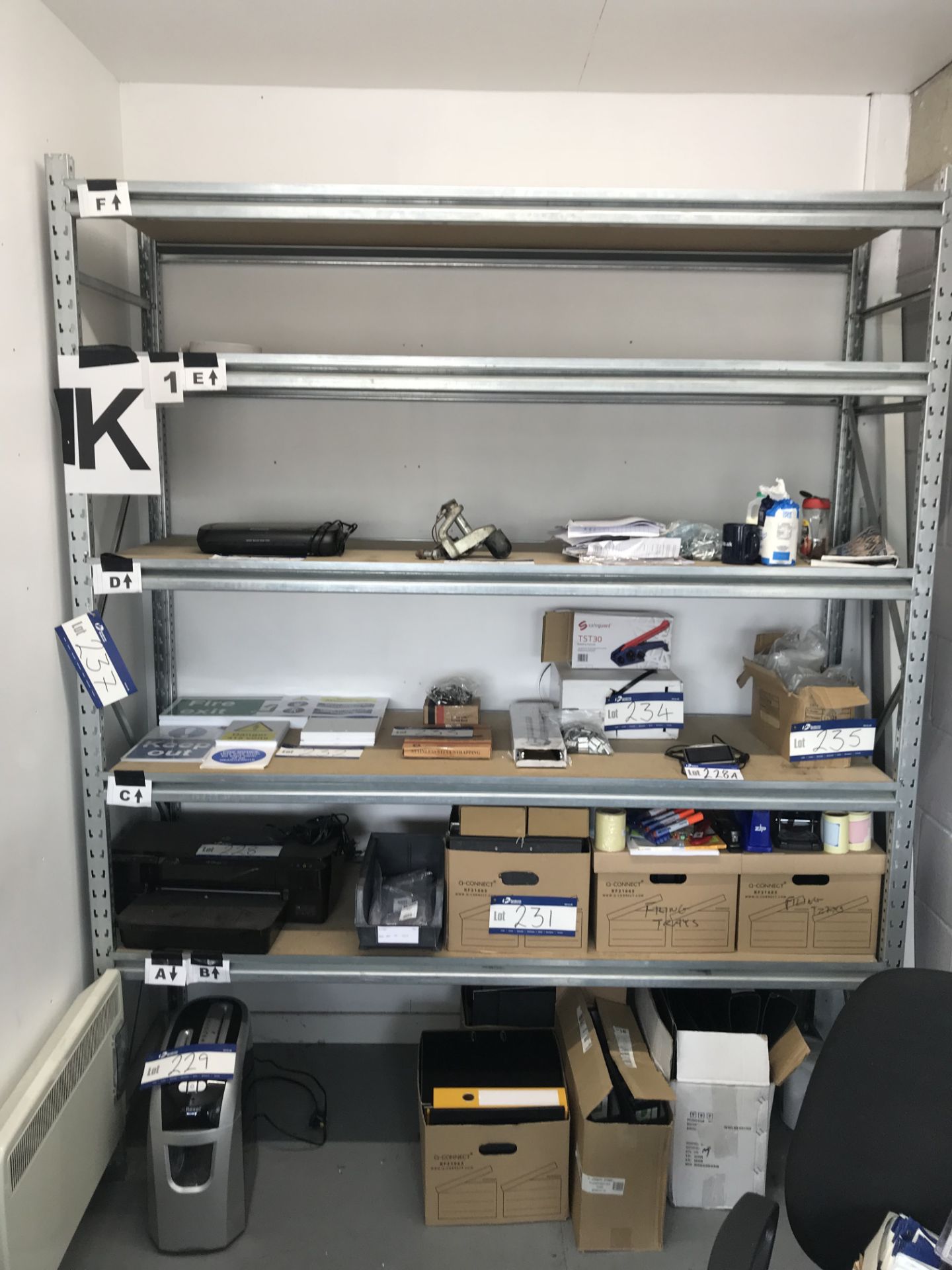 Single Bay of Boltless Shelving (approx. 1.95m x 0.6m x 2.4m)