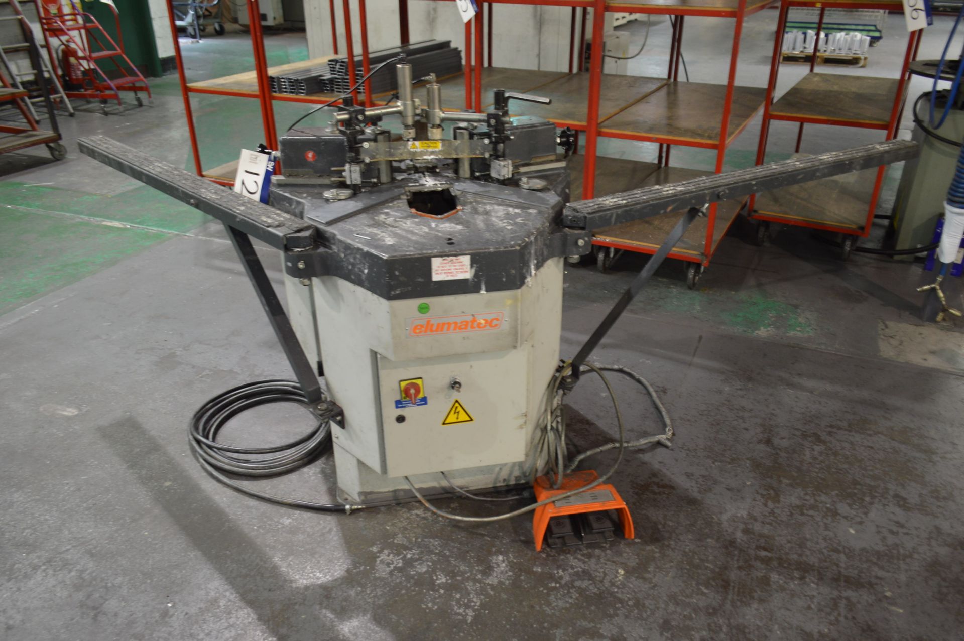 Elumatec EP 124 Corner Crimping Machine, serial no