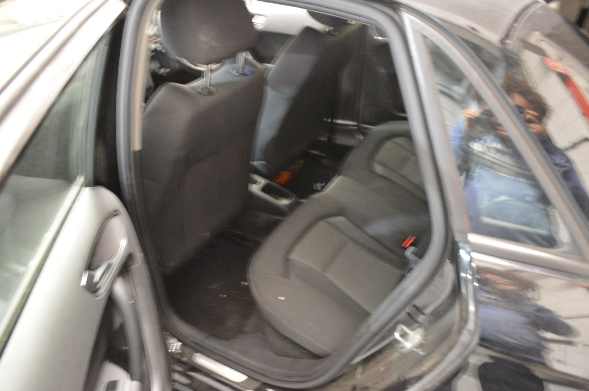 Audi A1 SPORT TDi 8X MANUAL DIESEL FIVE DOOR HATCH - Image 6 of 7
