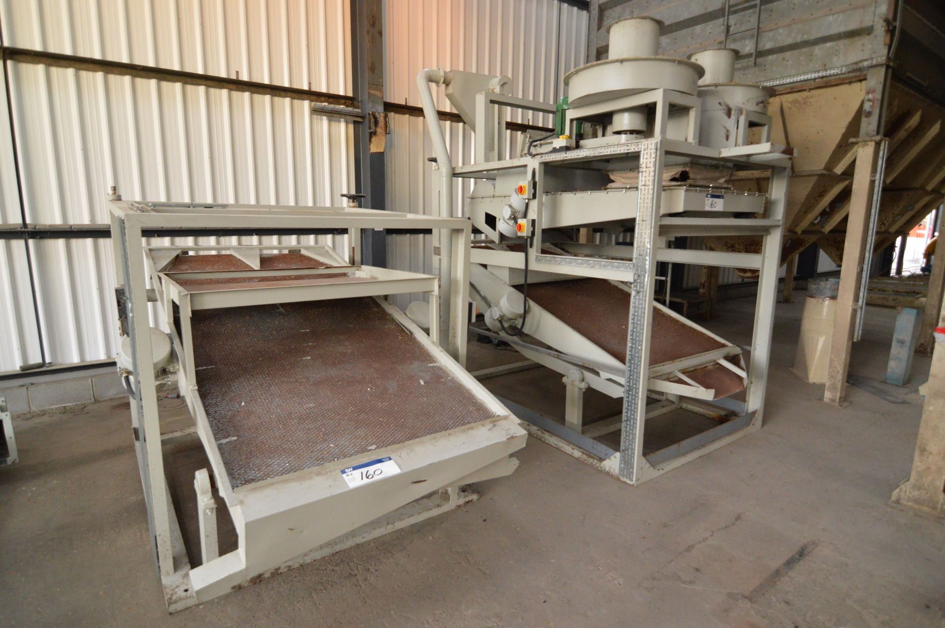 OAT DE-HULLER & SEPARATION SCREENS, (2012) with tw