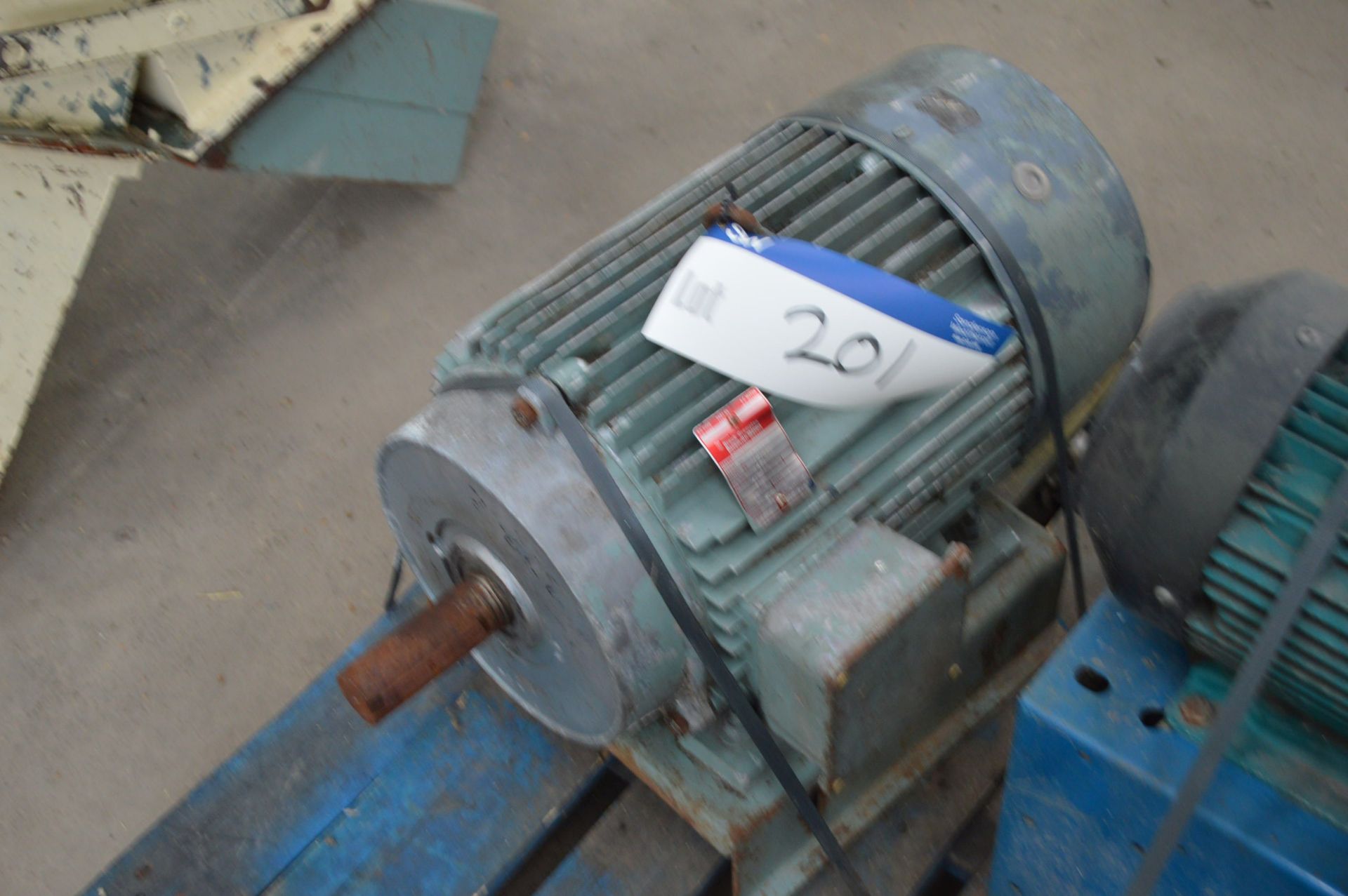 Brook Crompton Parkinson D160L 15kW Electric Motor