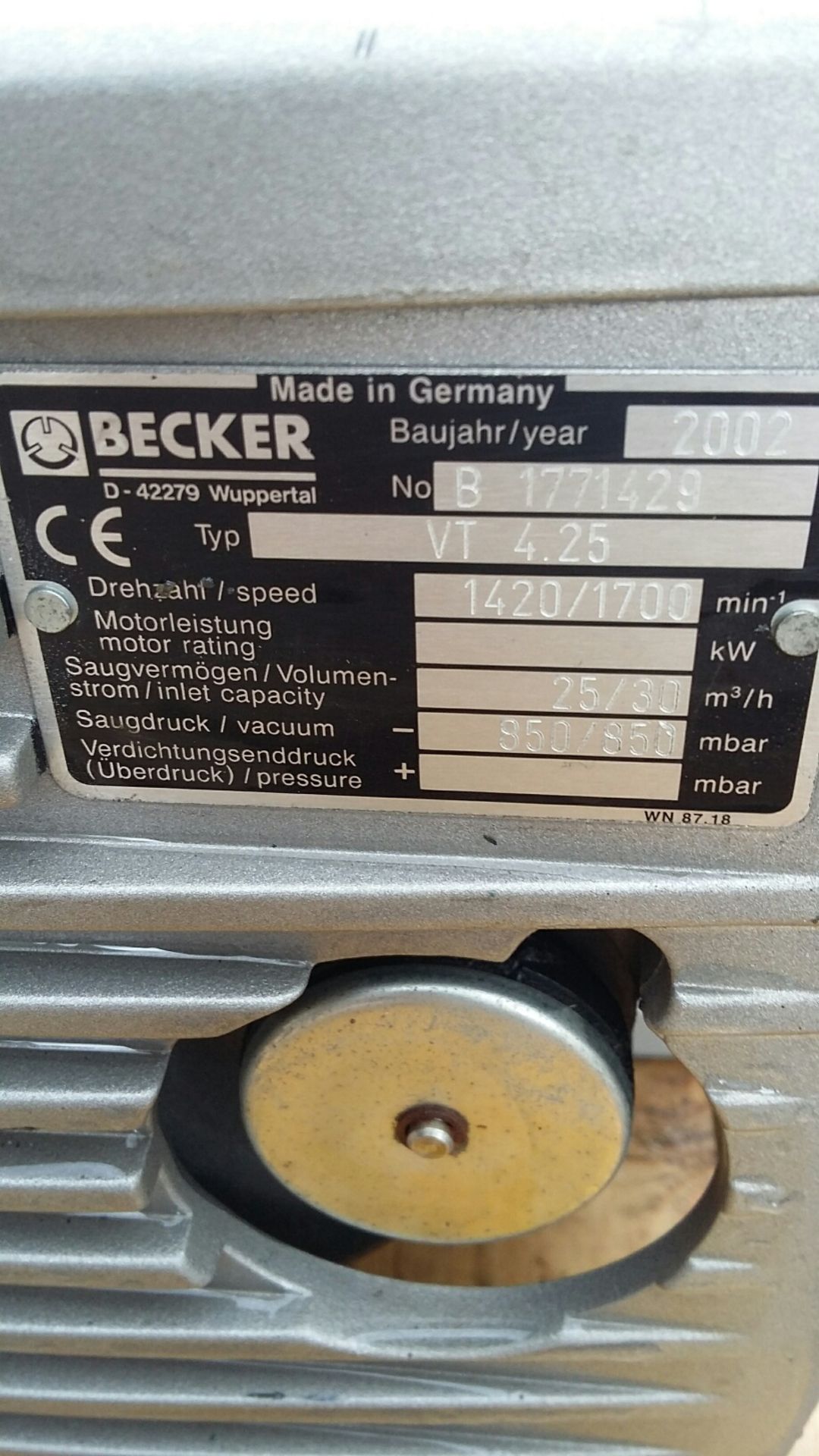 Becker VT4-25 Vacuum Pump, 3 phase (unused) - Bild 3 aus 3