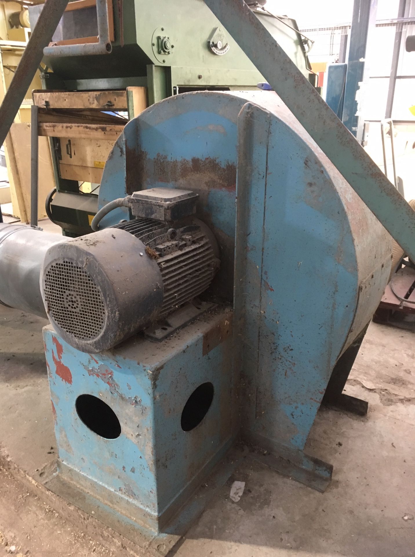 Centrifugal Fan, with 15kW electric motor, Item lo