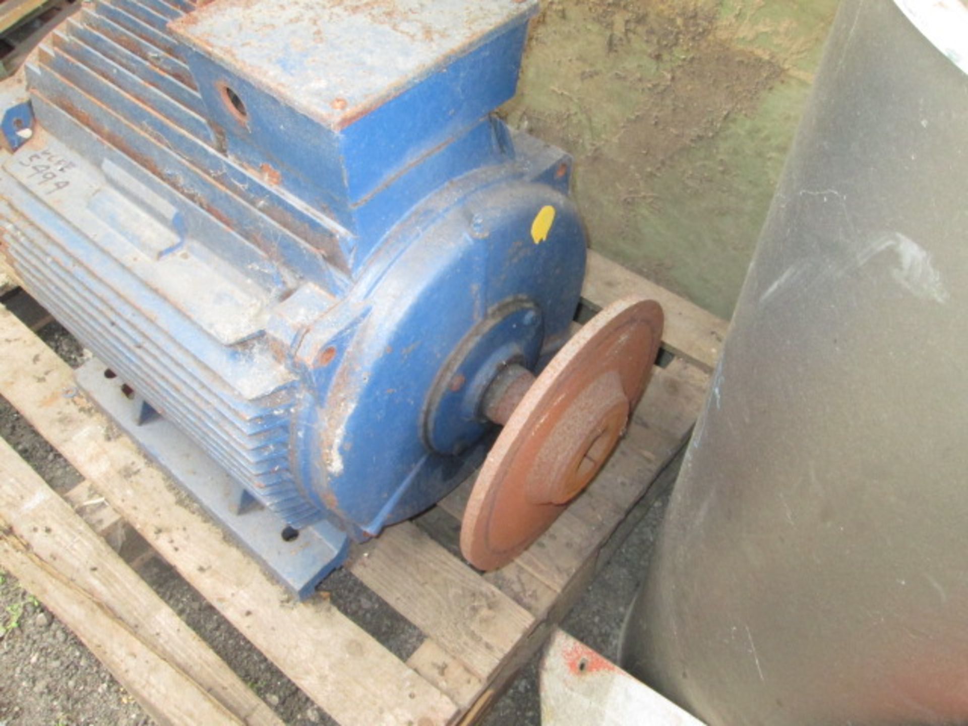 Amtec 90 kW 2970rpm Foot Mounted TEFC Motor - Image 3 of 3