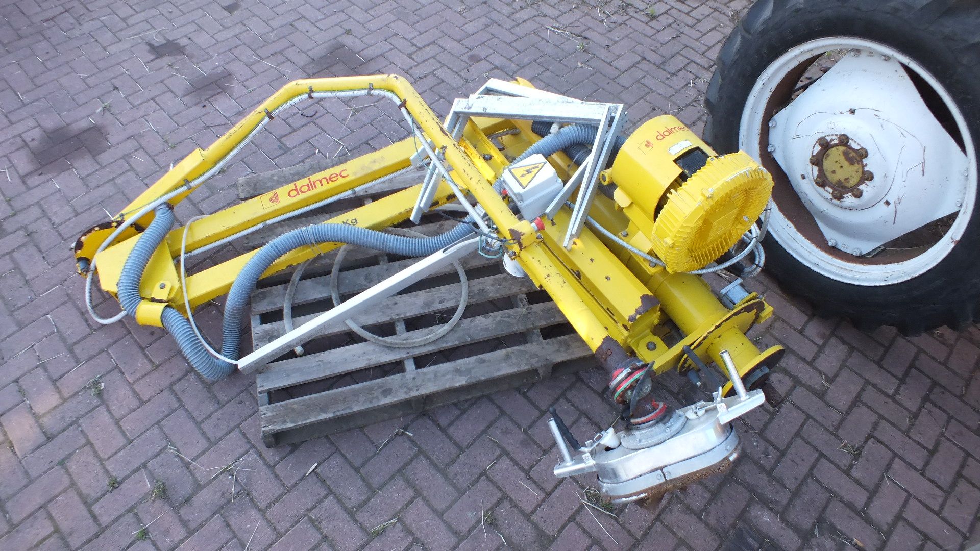 Dalmec Industrial Manipulator Arm (bag/box lifter)