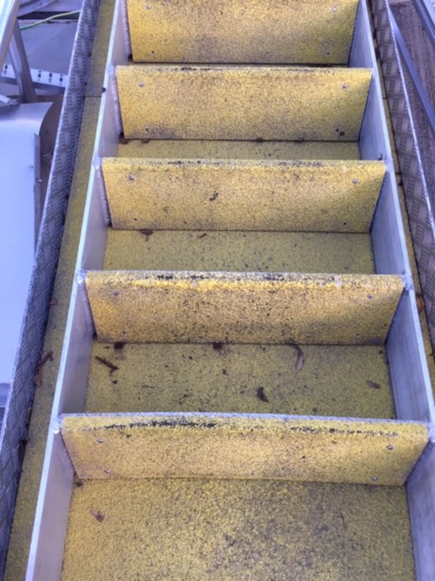 Eight Step Inspection Stand - Image 2 of 4