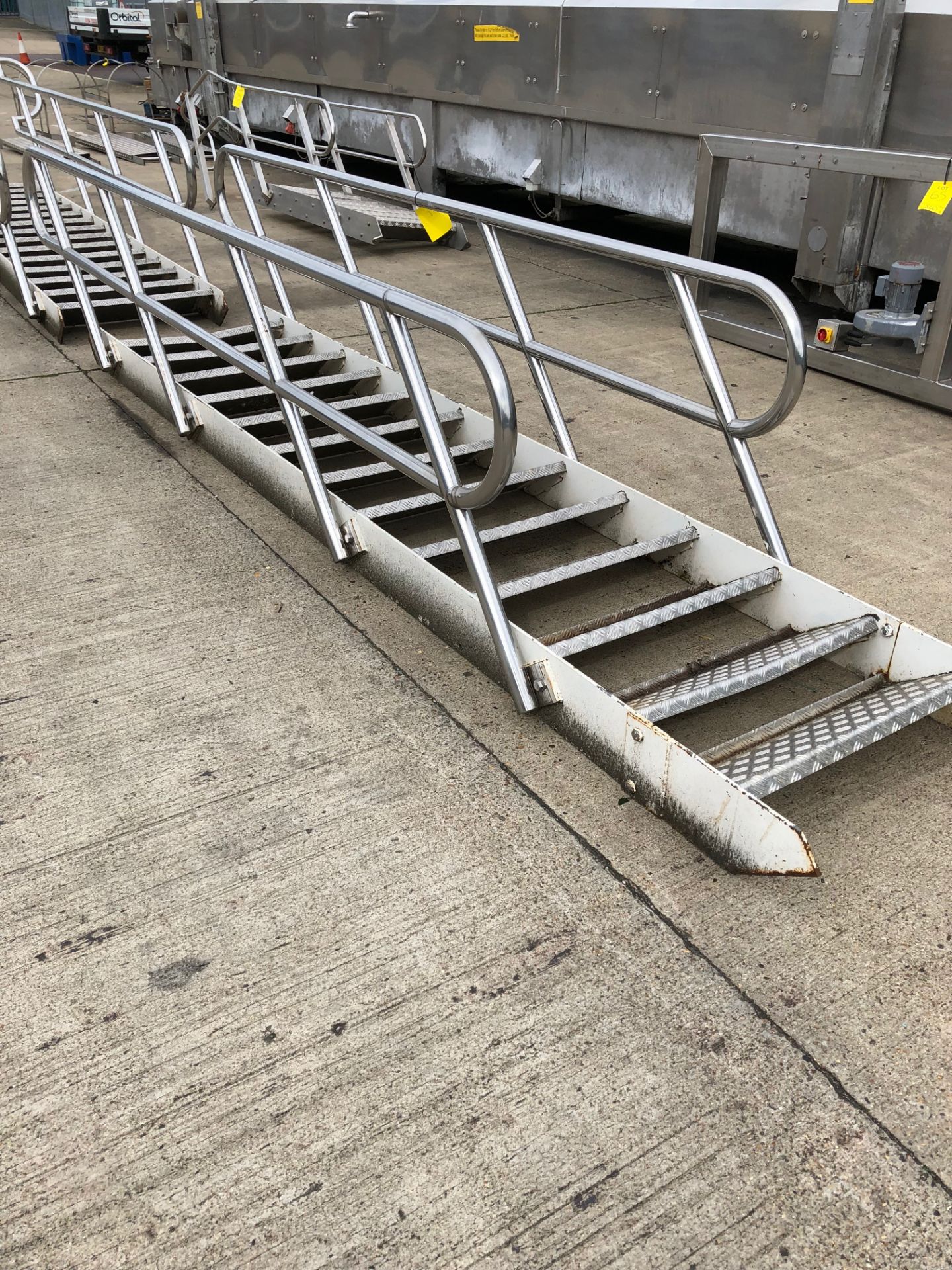 Two Sets Stairs, one x 15 steps, 4.8m long, 1 x 13 - Bild 2 aus 4