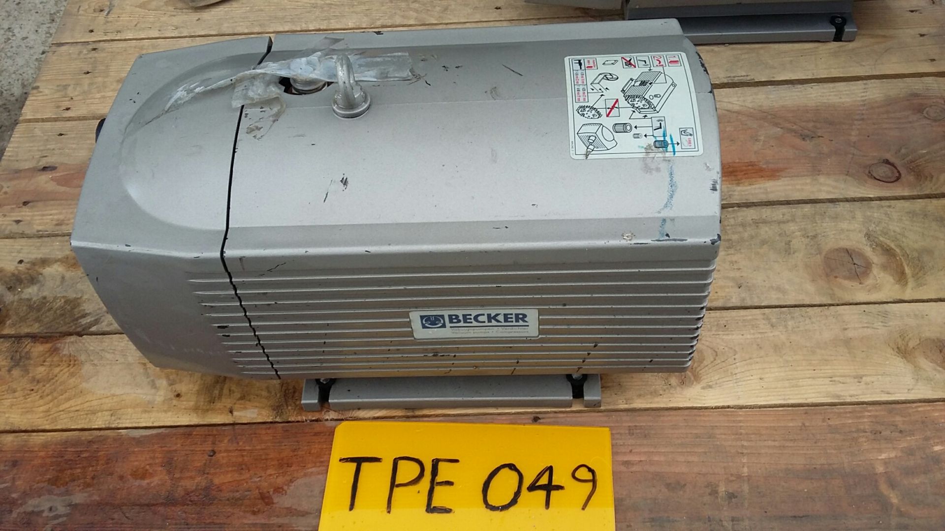 Becker VT4-25 Vacuum Pump, 3 phase (unused)