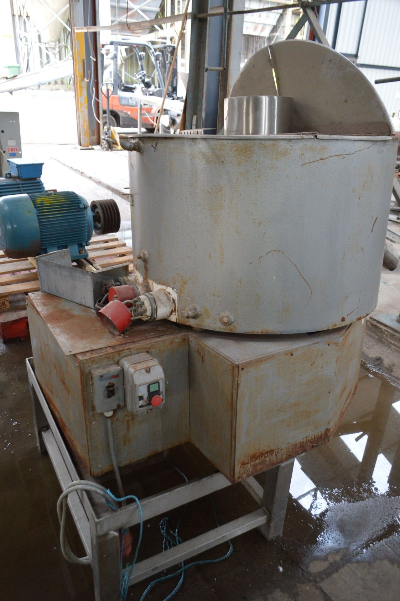 HOT WATER JACKETED CHOCOLATE HEATER/ MIXER, approx - Image 3 of 3