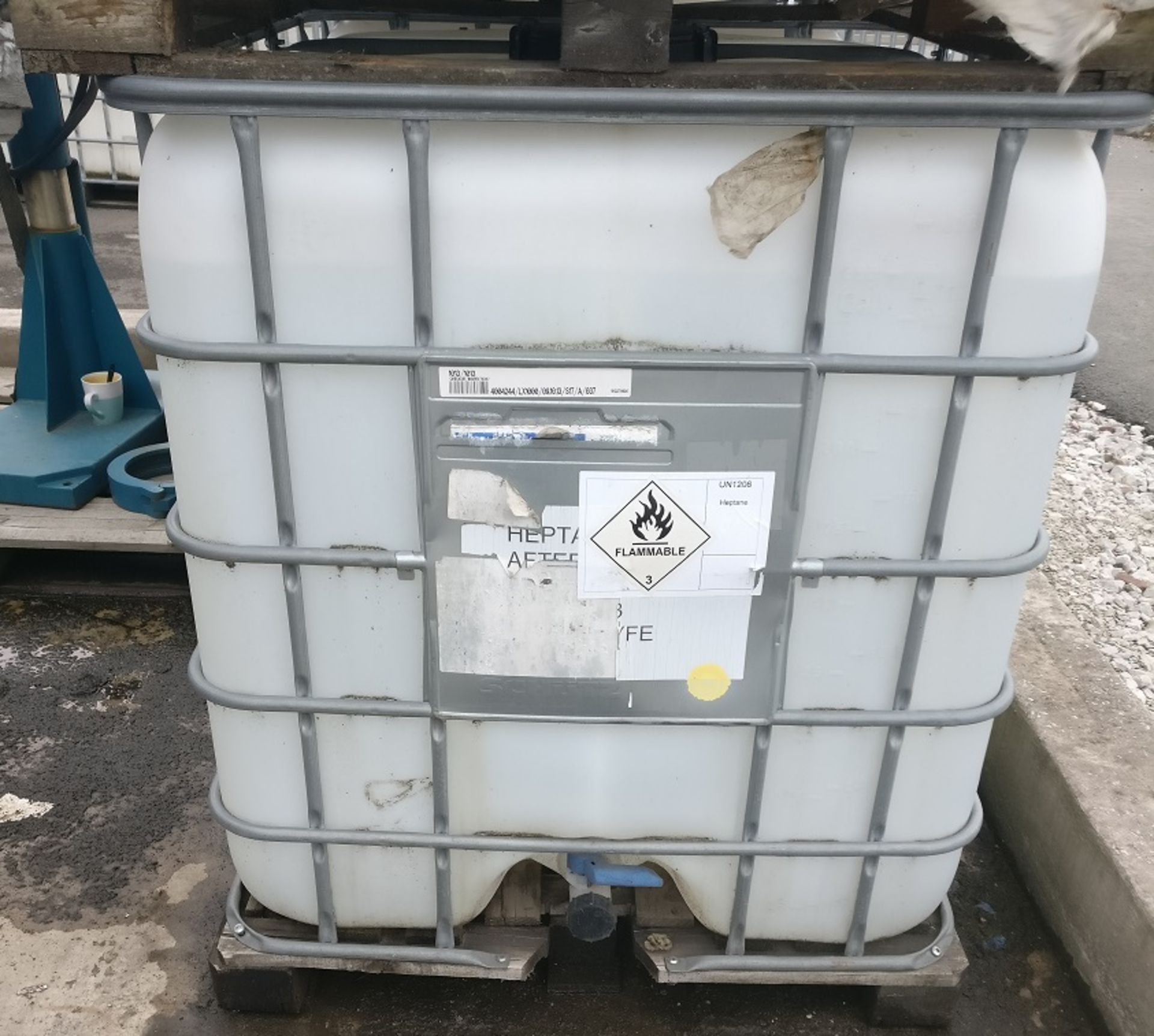 Unused 1000L of Refined Heptane (pain thinner) (AD - Bild 3 aus 4