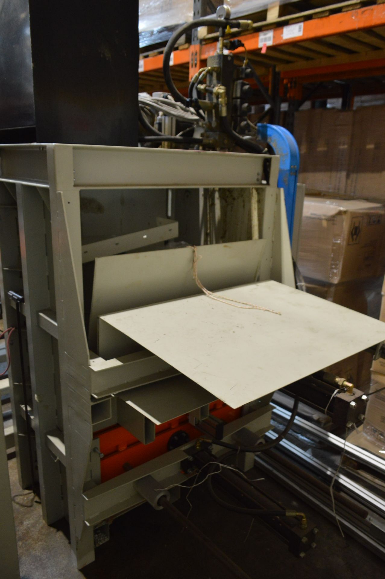 LGE 2500 Cardboard/Packaging Cutting & Creasing Ma - Image 15 of 17