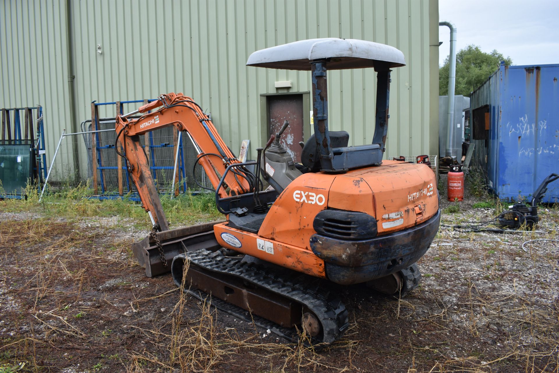 Hitachi EX30-2 Hydraulic Excavator c/w 1200mm Buck - Image 3 of 8