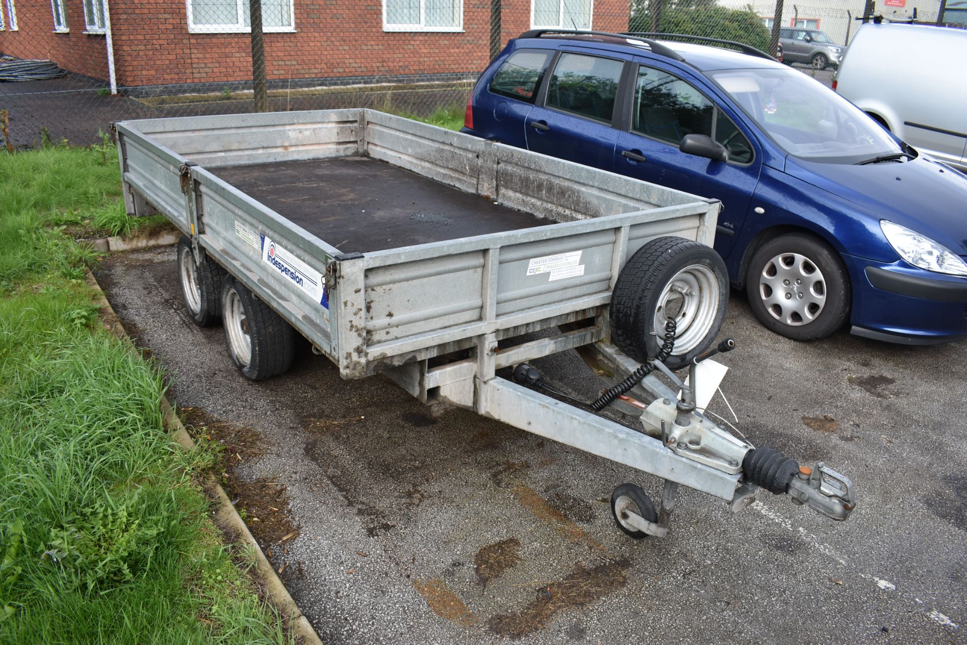 Indespension V674 2600kg Dual Axle Plant Trailer, - Image 2 of 3