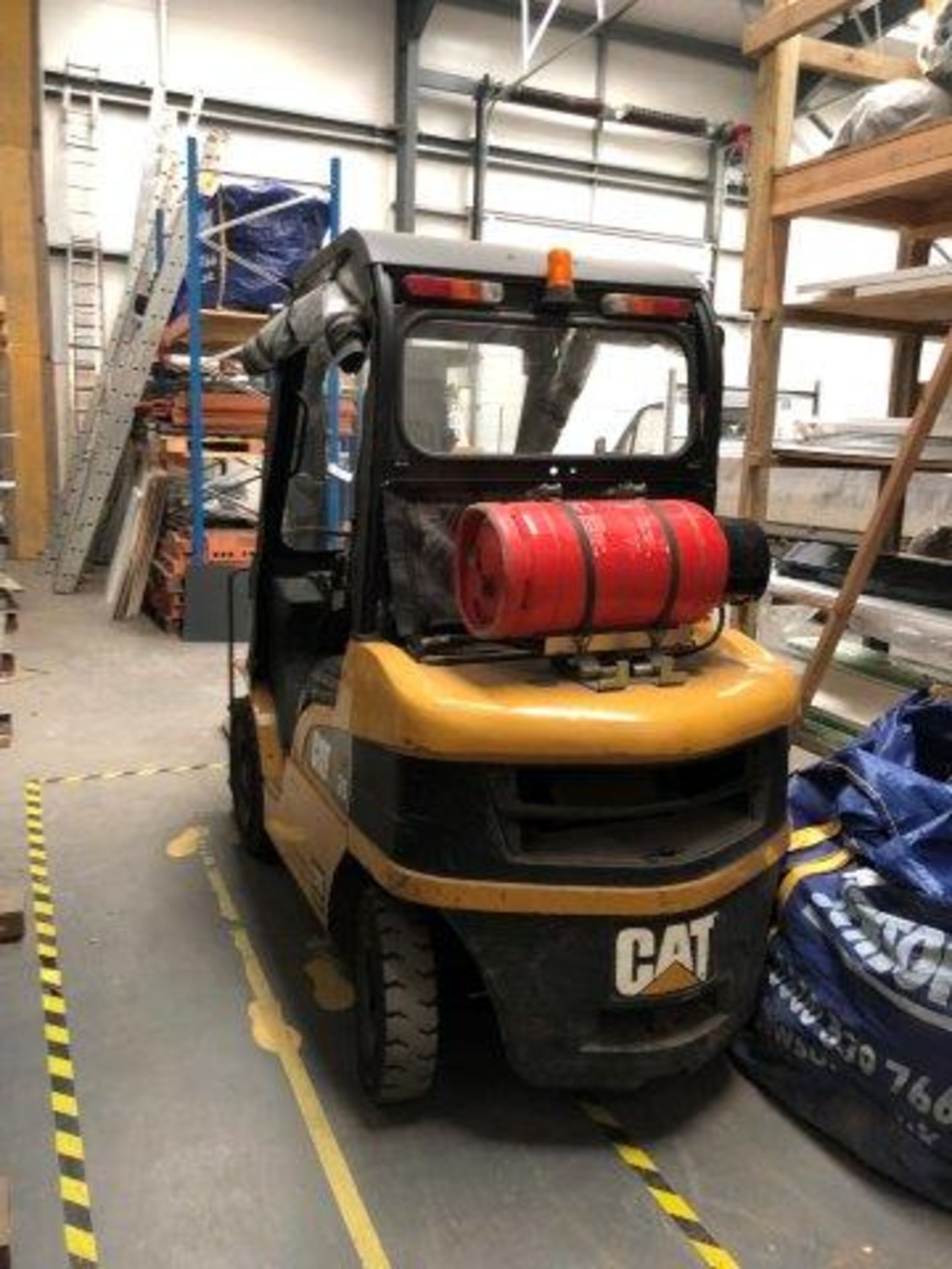 Caterpillar GP25N LPG Forklift Truck, 2500kg Capac - Image 3 of 3