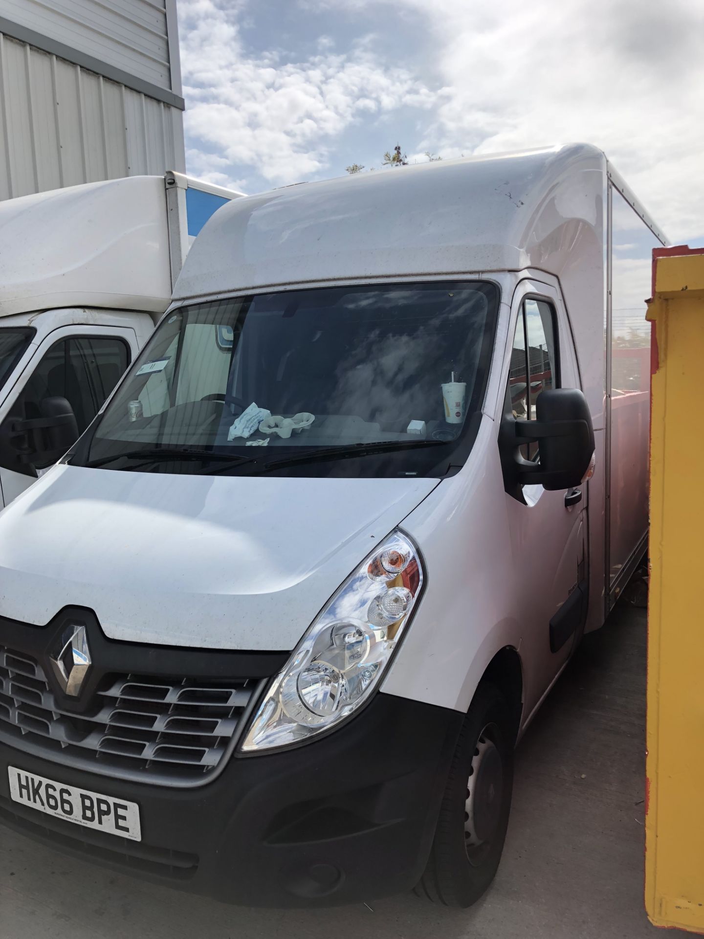 Renault Master L35CDi GRP Luton Box Van, Registrat - Image 2 of 3