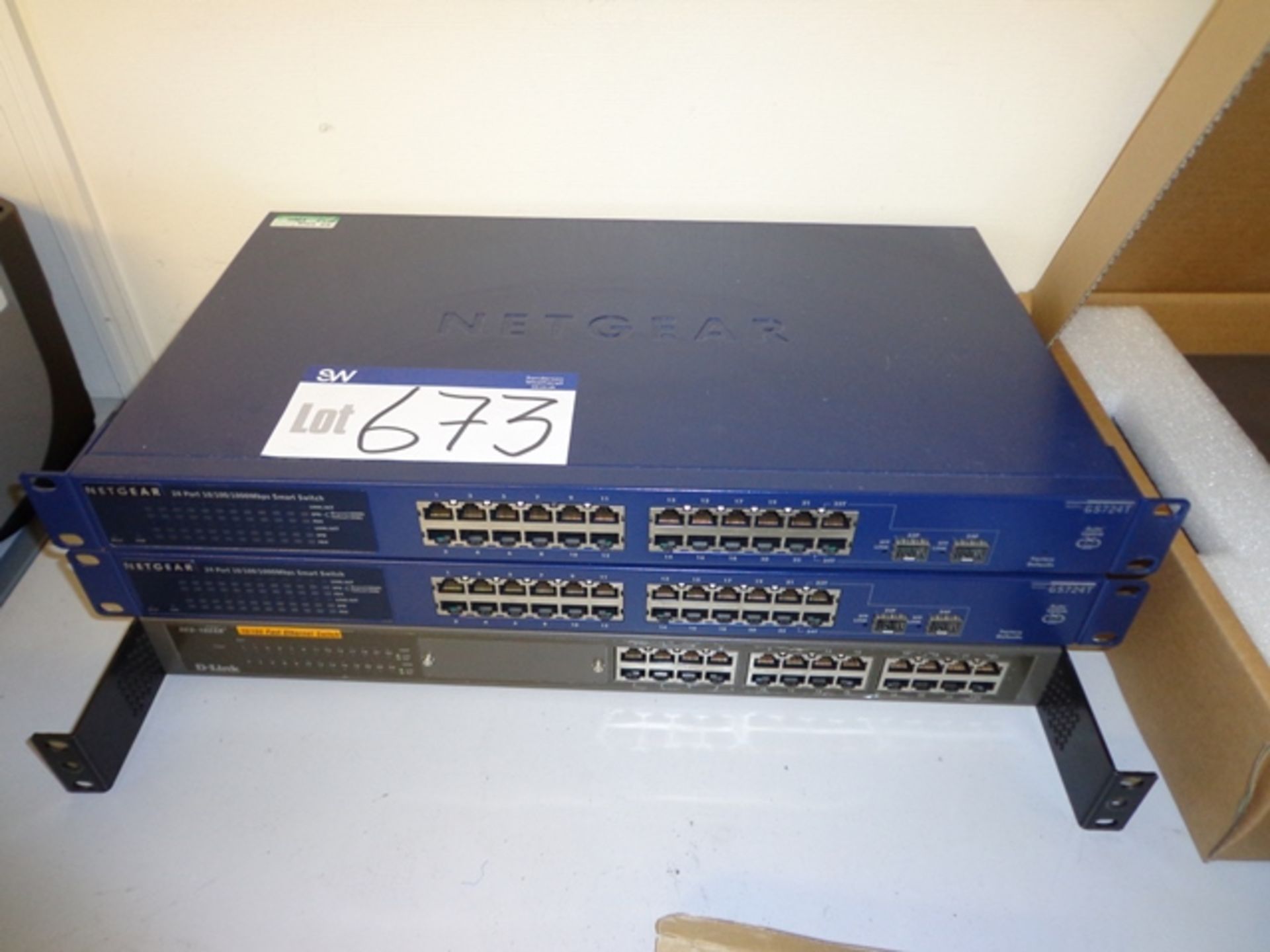 2 Netgear GS724T 24 Port Smart Switches and 1 D-Link DES-1024R Fast Ethernet Switch