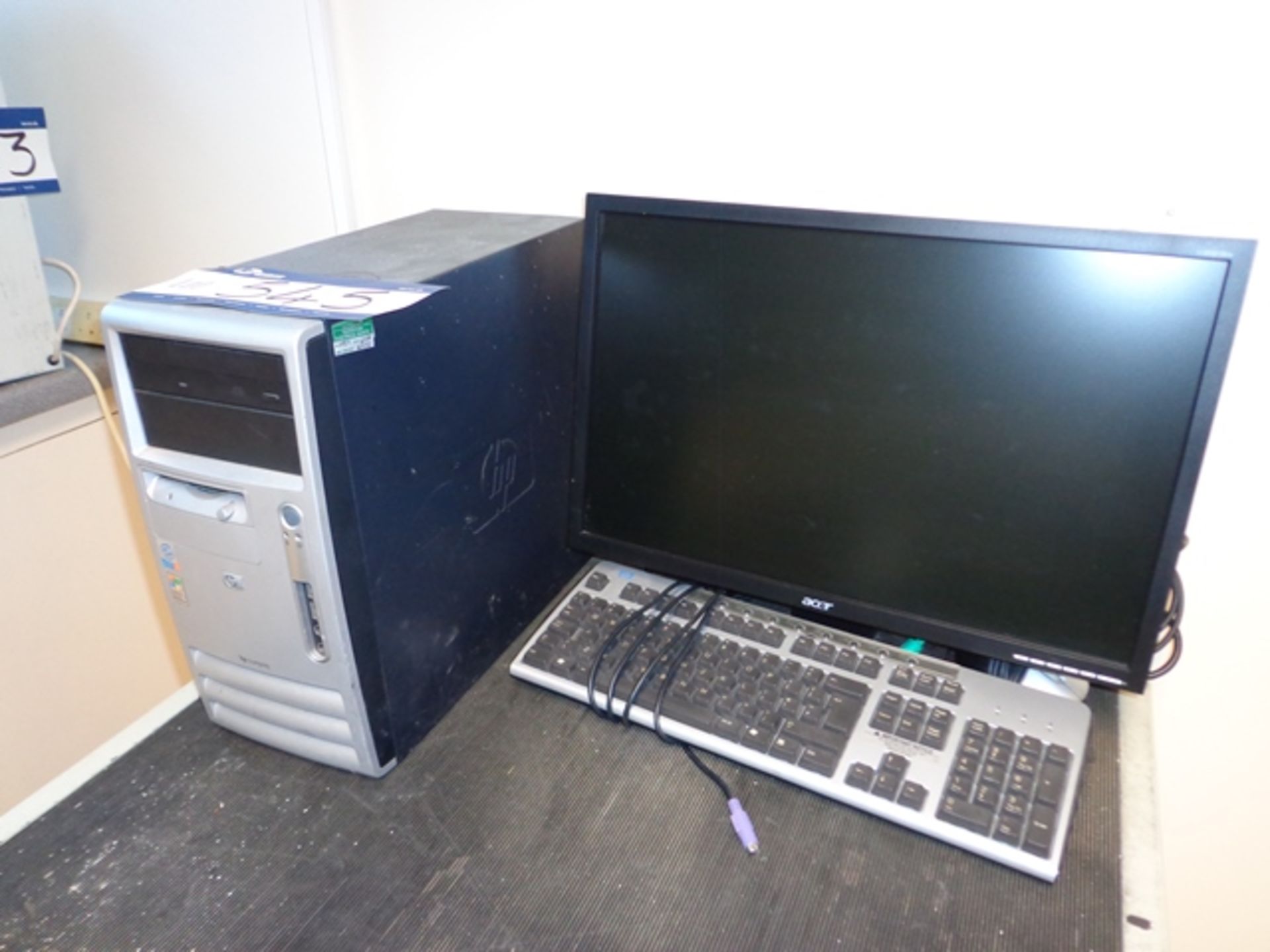HP Compaq Personal Computer Desktop c/w Monitor/Keyboard and Mouse (Hard Drive Removed)