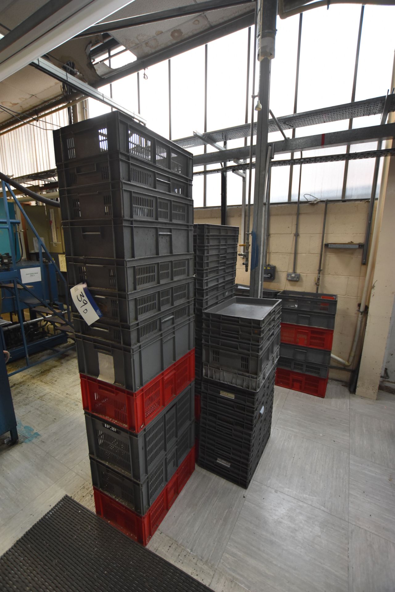 Quantity of Plastic Trays and Boxes as set out