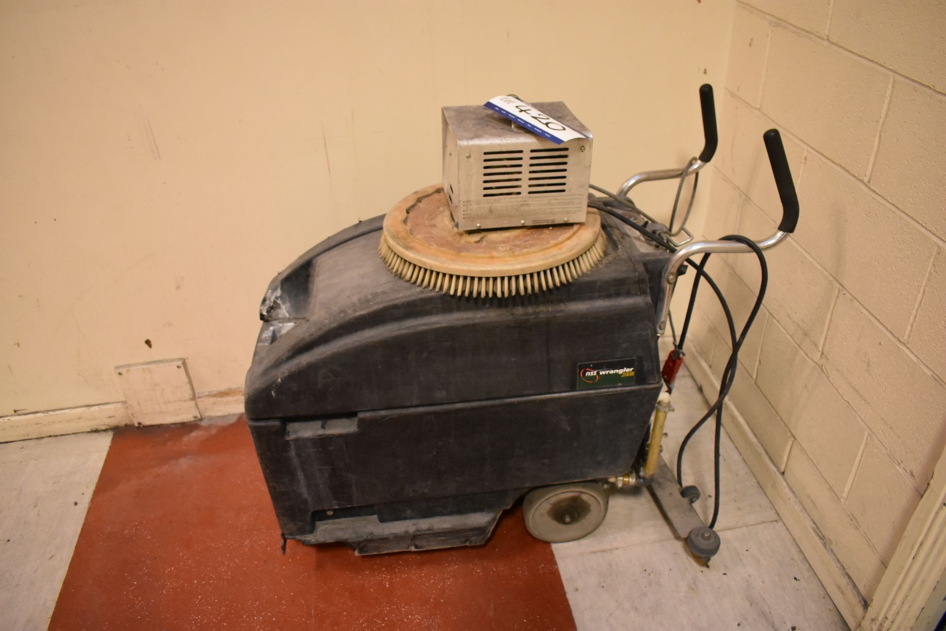 NSS Wrangler 2008 Electric Floor Cleaner with Lesstronic 2, 24v Charger