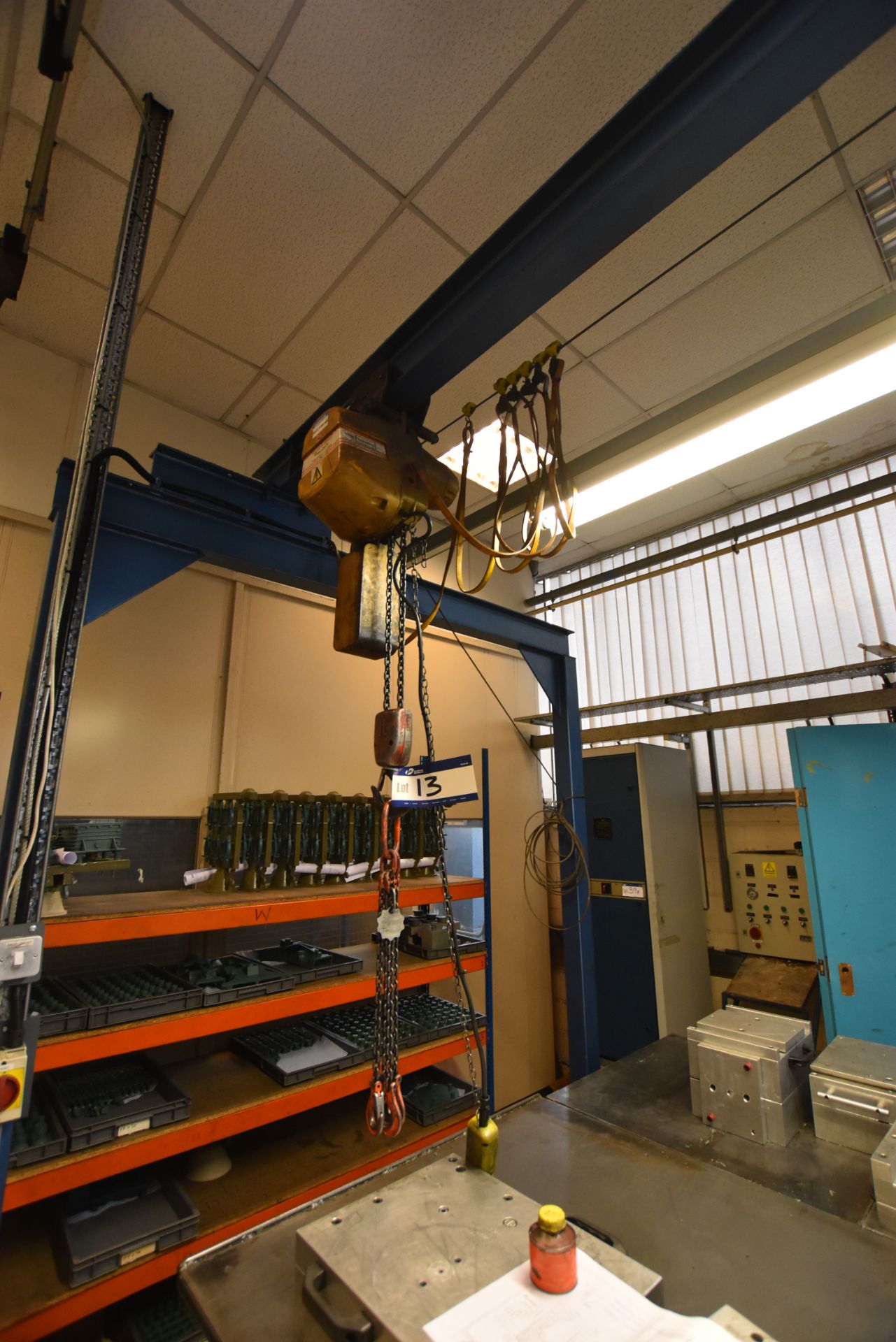 Pelloby 1000kg Pendant Controlled Electric Hoist, mounted on LES 1000kg SWL steel framed gantry, - Image 2 of 2