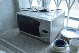 Samsung T.D.S. Microwave (Please note this item is located at 1 Mosley Road, Stretford,