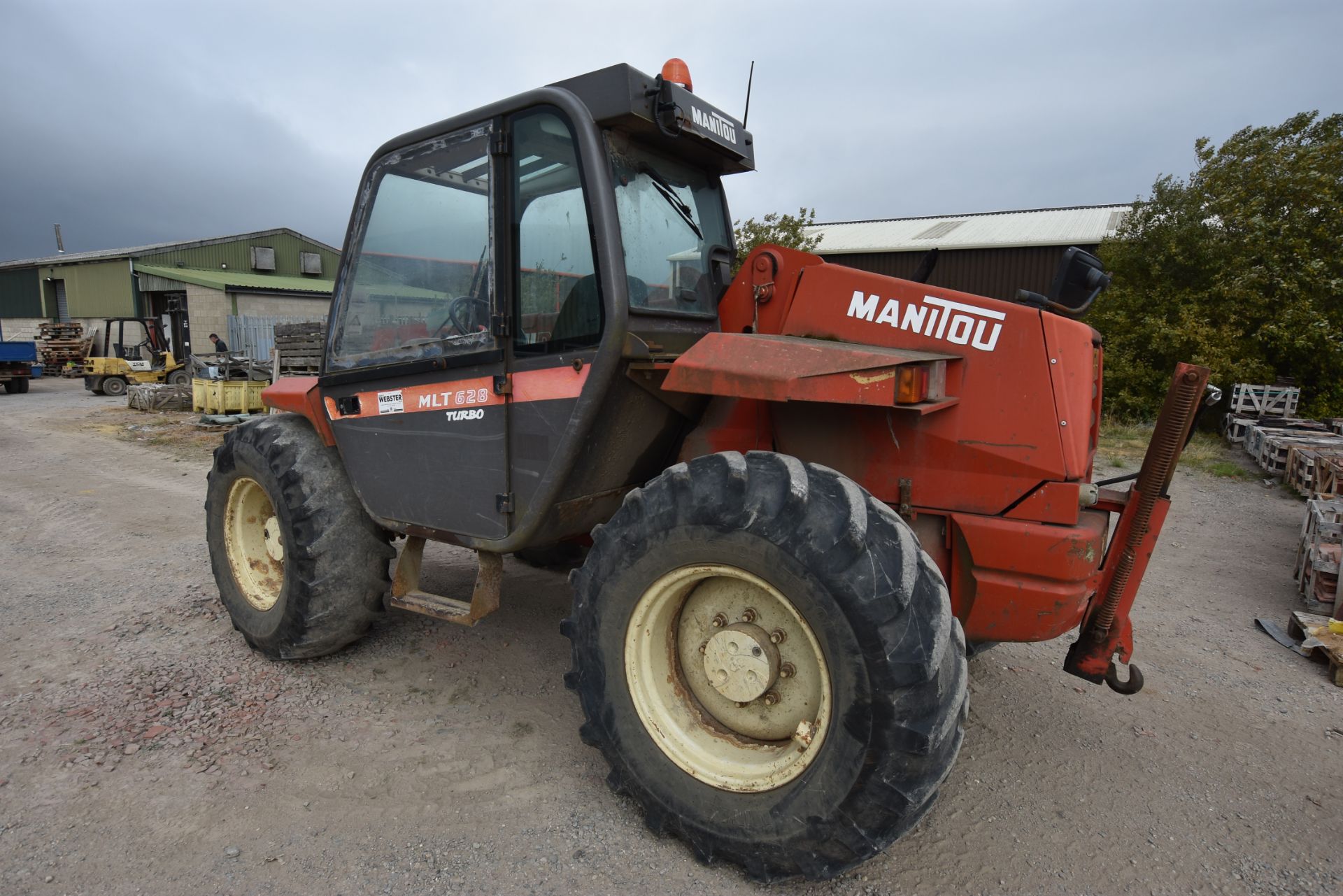 Minitou MLT628 Turbo Tele Handler, Model: MLT628T, Serial Number: 133788, Chassis Number: 1133788, - Image 4 of 5