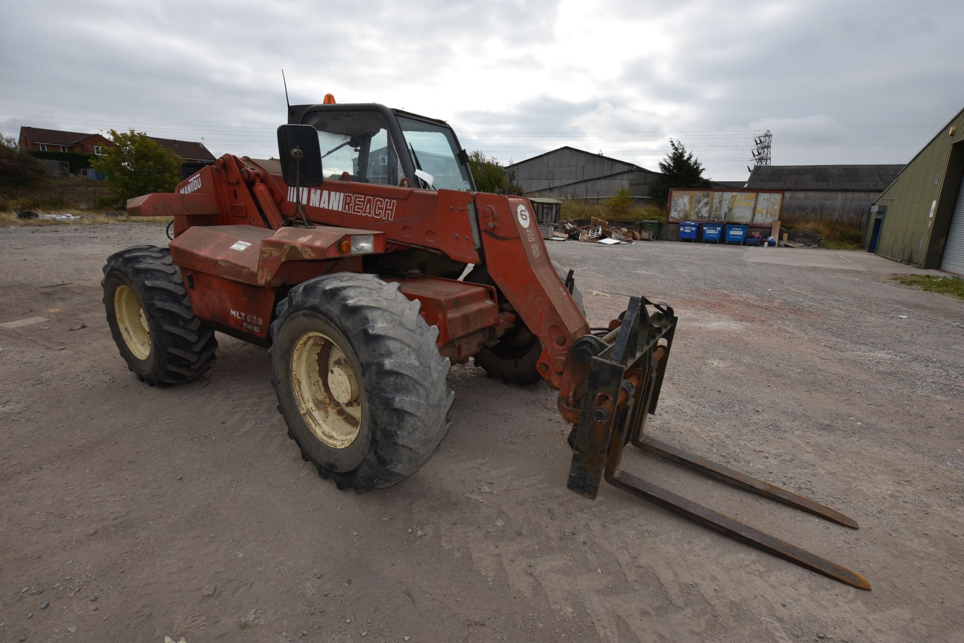 Minitou MLT628 Turbo Tele Handler, Model: MLT628T, Serial Number: 133788, Chassis Number: 1133788, - Image 2 of 5