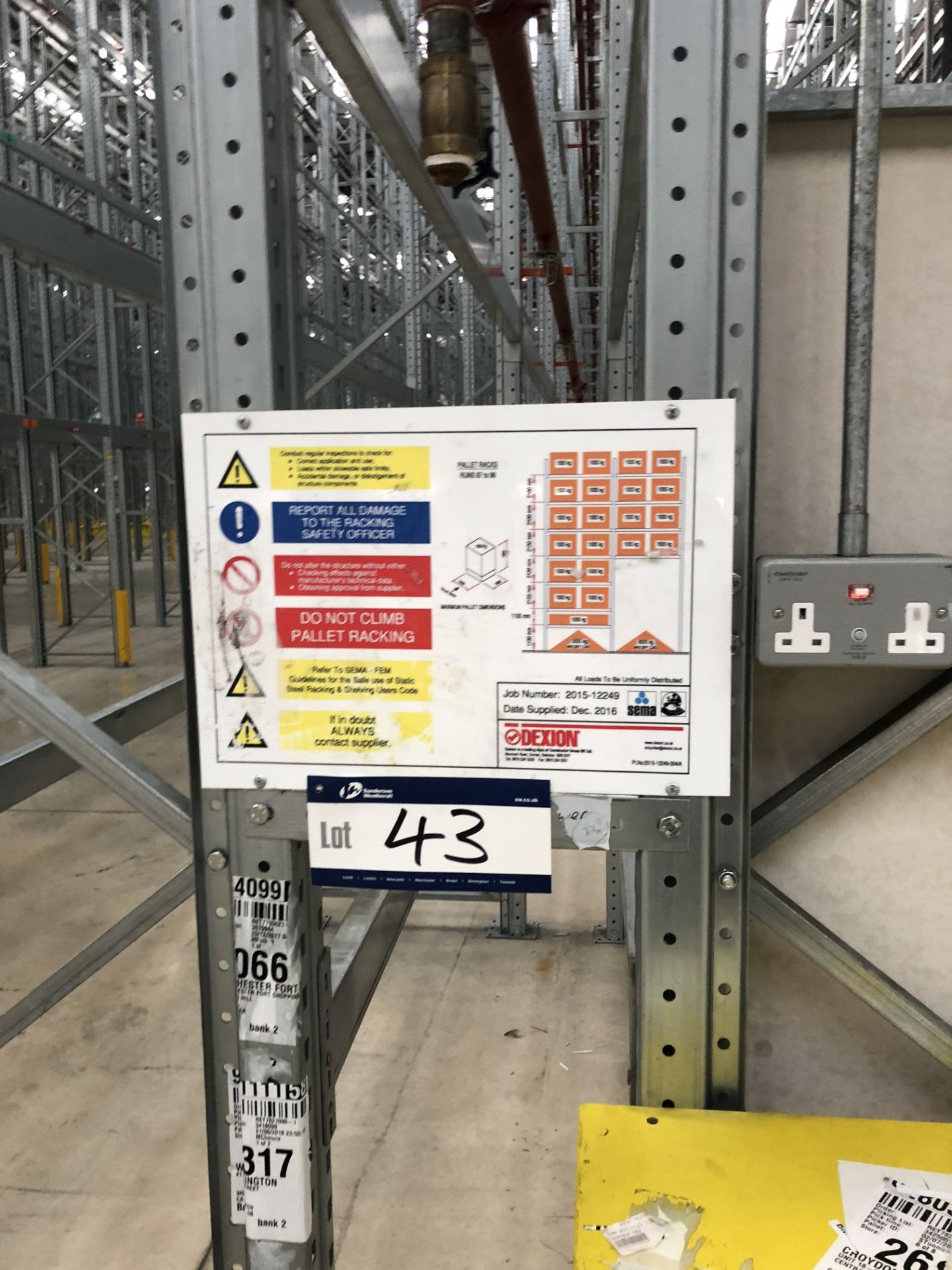 72 Bays of Dexion 13m 6 Tier HIGH BAY GALVANISED BOLTLESS STEEL PALLET RACKING (2016) comprising: 74 - Bild 2 aus 2