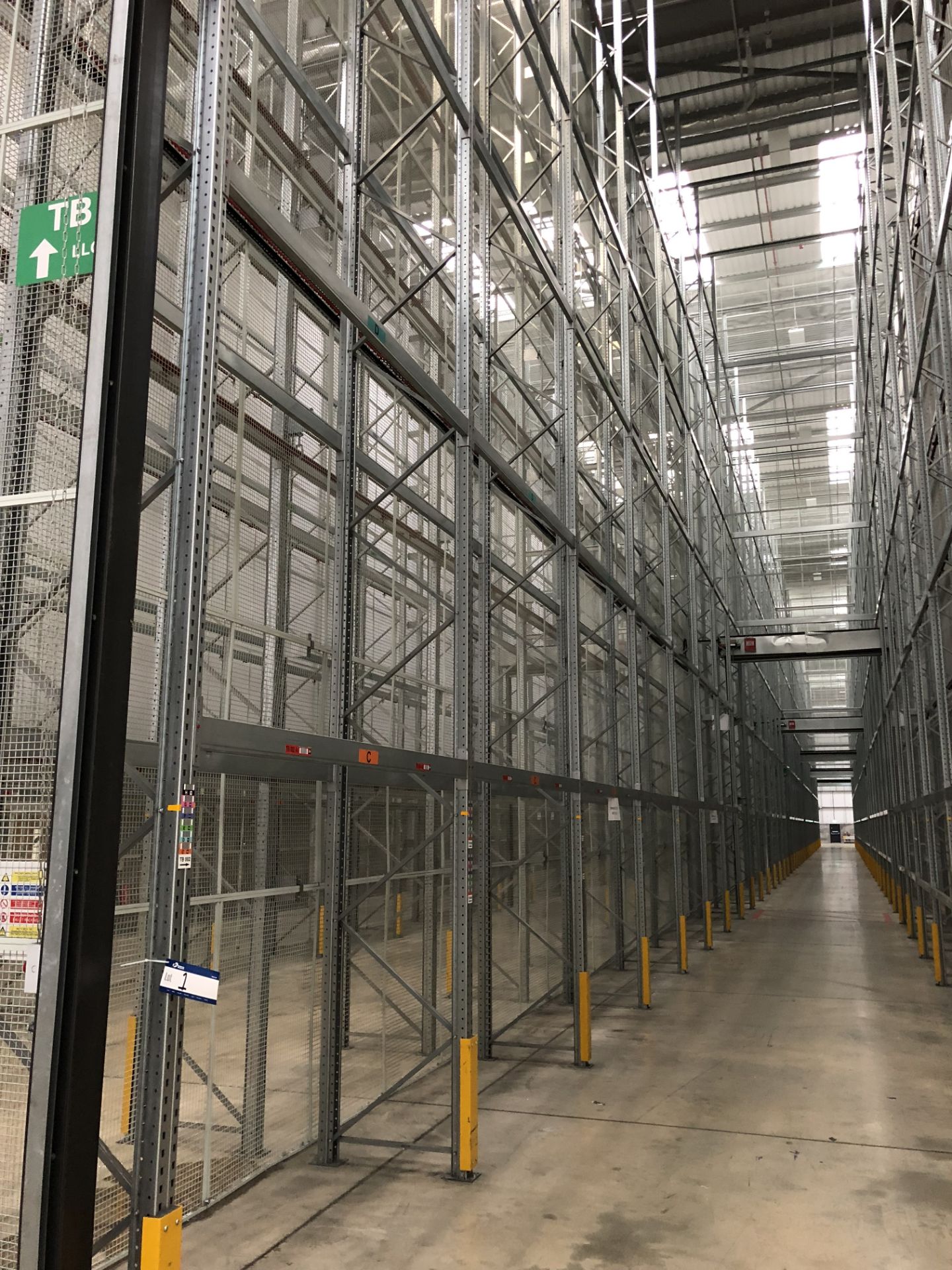 Aerosol Enclosure Including 144 Bays of Dexion 13m 6 & 7 Tier HIGH BAY GALVANISED BOLTLESS STEEL - Image 4 of 8