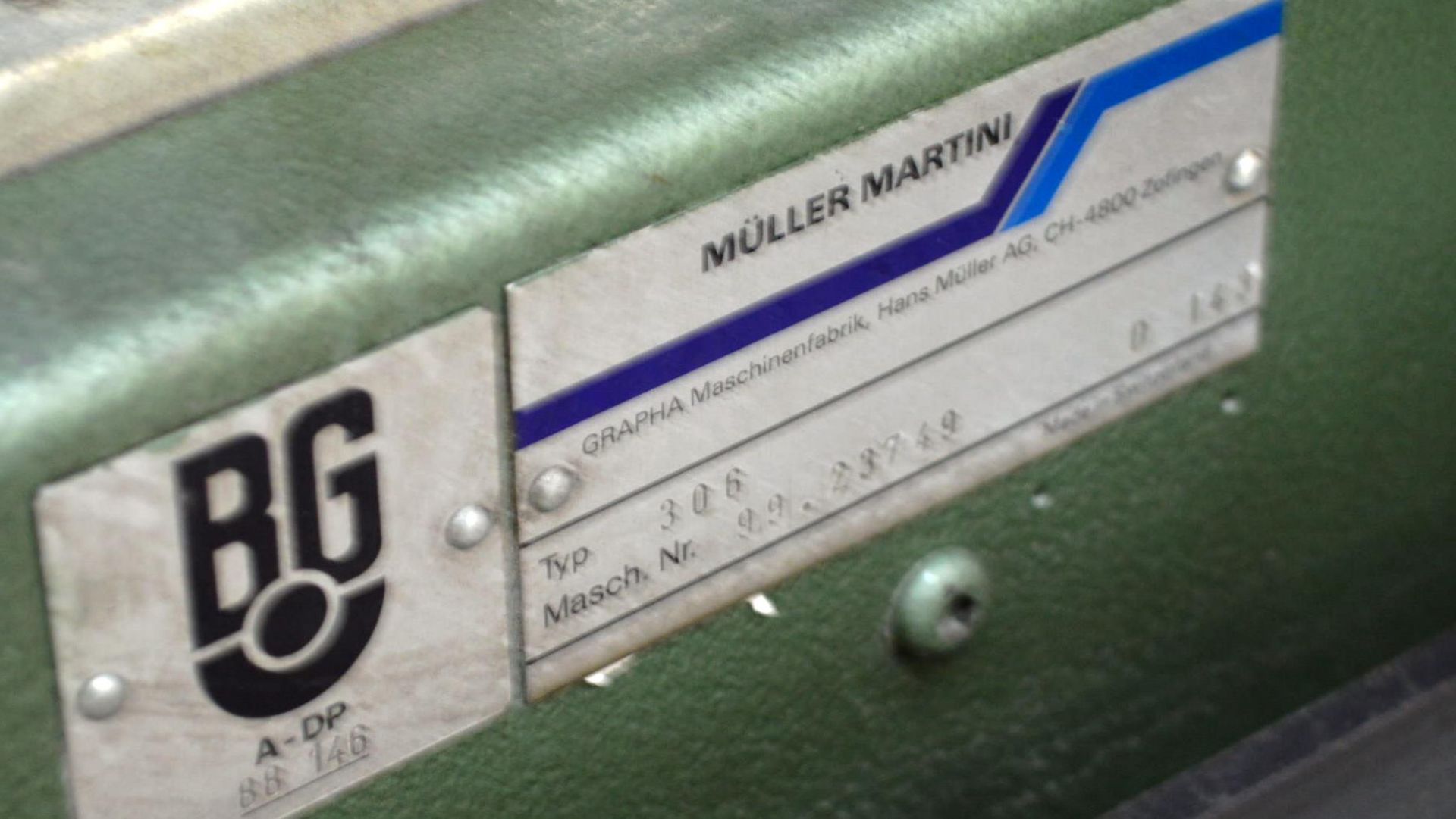 Muller Martini 321 5+1 SADDLE STITCHING LINE, comprising:- five 306 feeders, serial no’s 99.23749 - Bild 8 aus 11