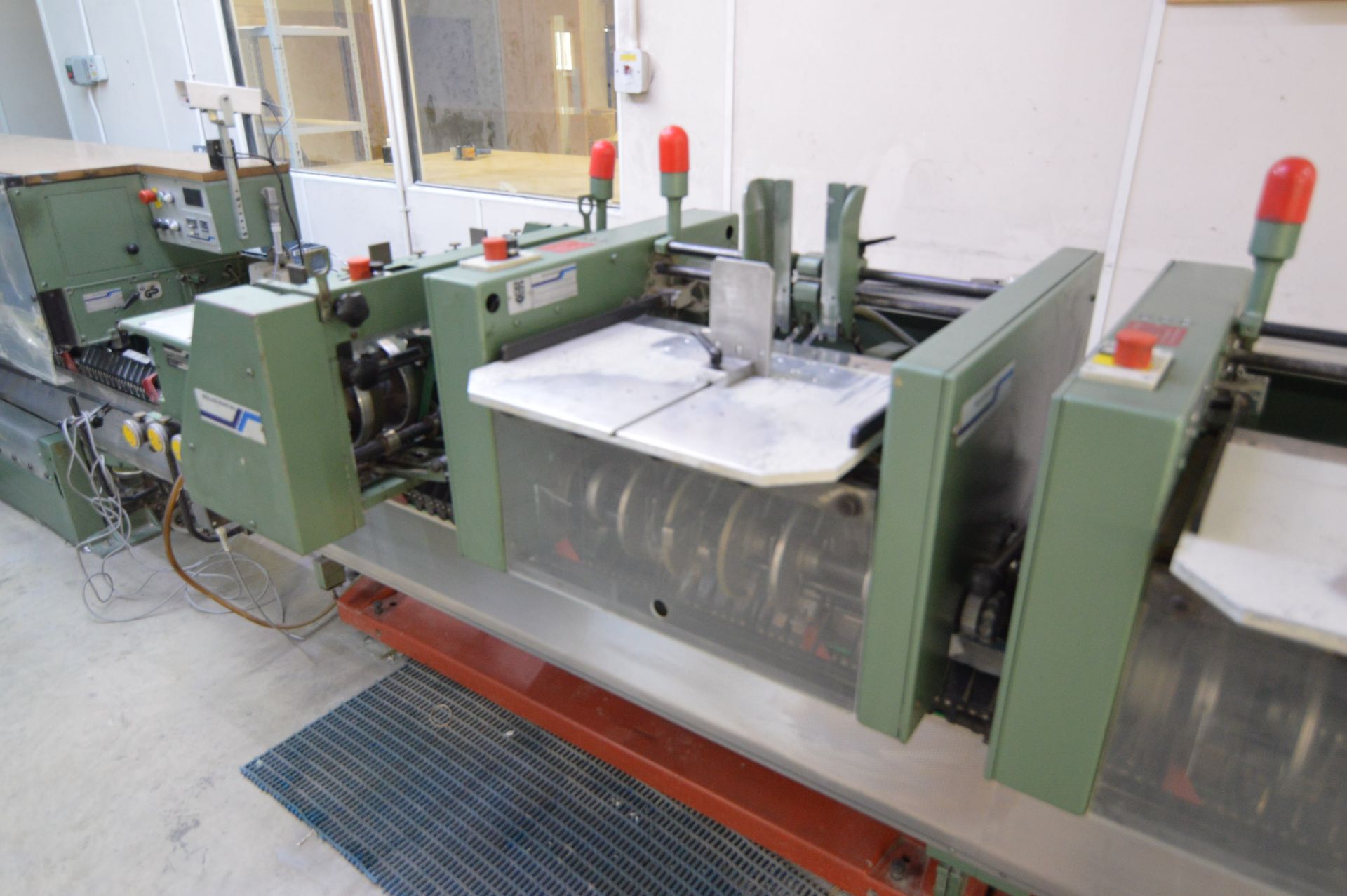 Muller Martini 321 5+1 SADDLE STITCHING LINE, comprising:- five 306 feeders, serial no’s 99.23749 - Image 5 of 11